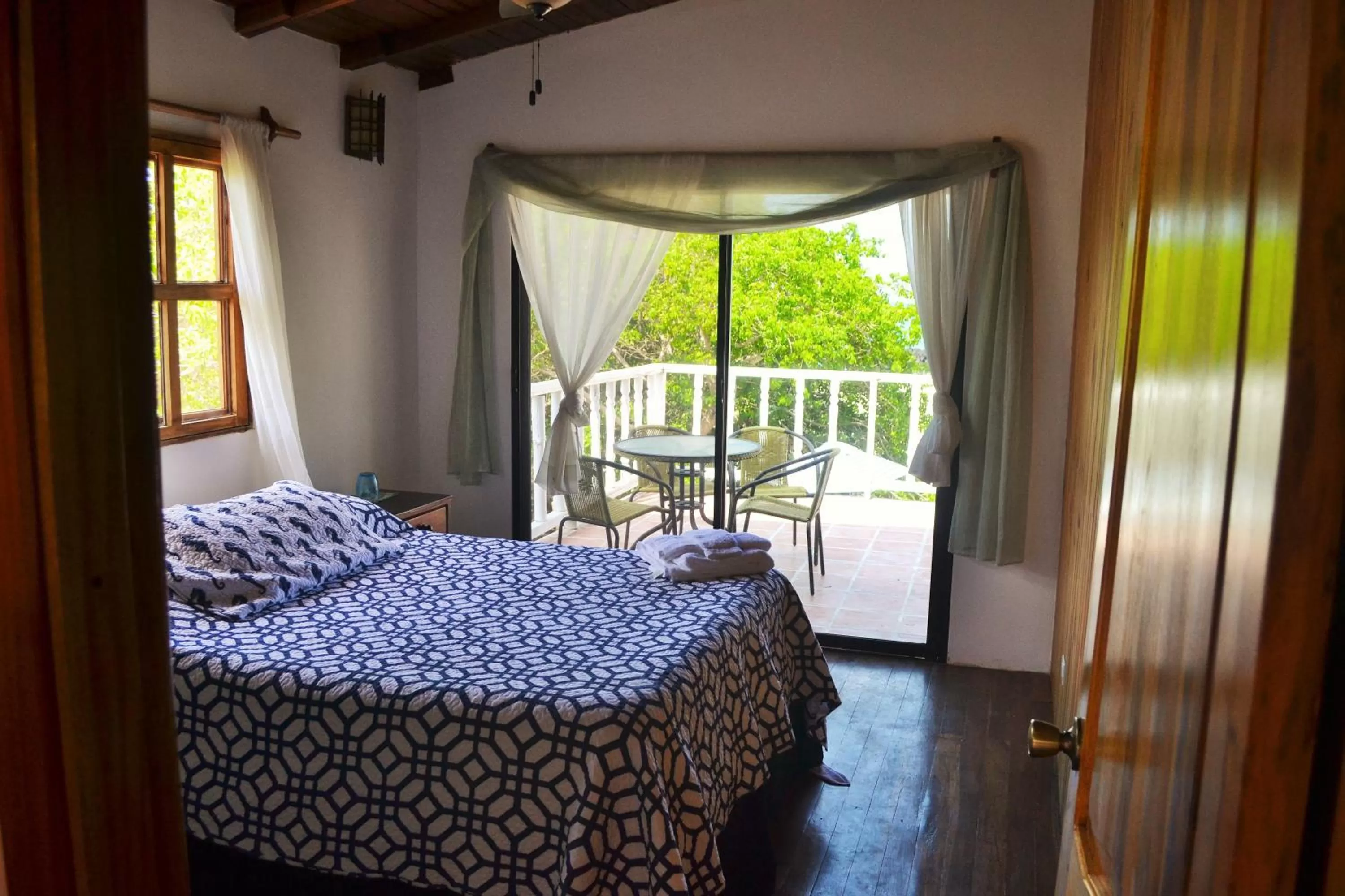 Photo of the whole room, Bed in The Isabela Beach House