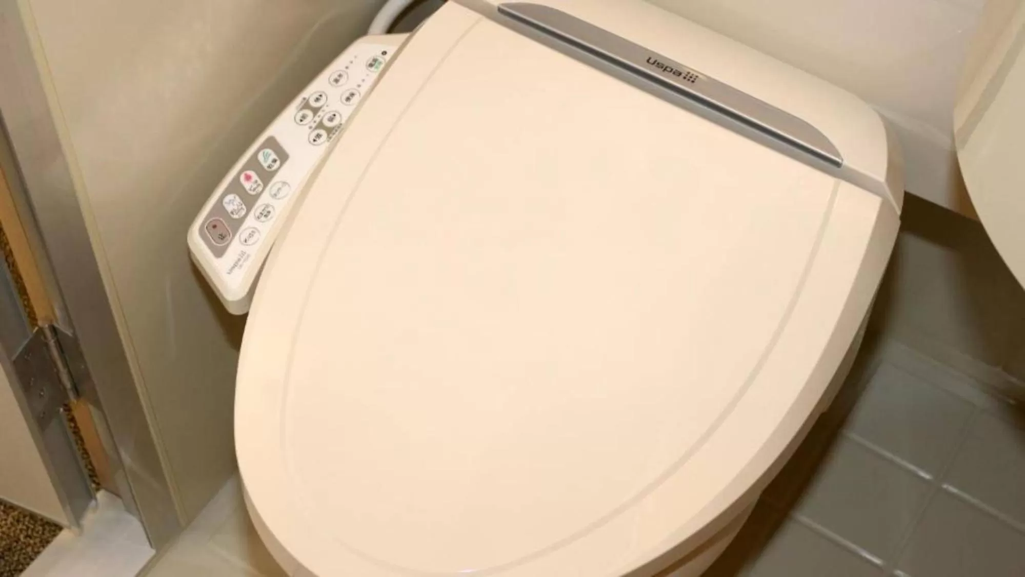 Toilet in Toyoko Inn Marugame Ekimae