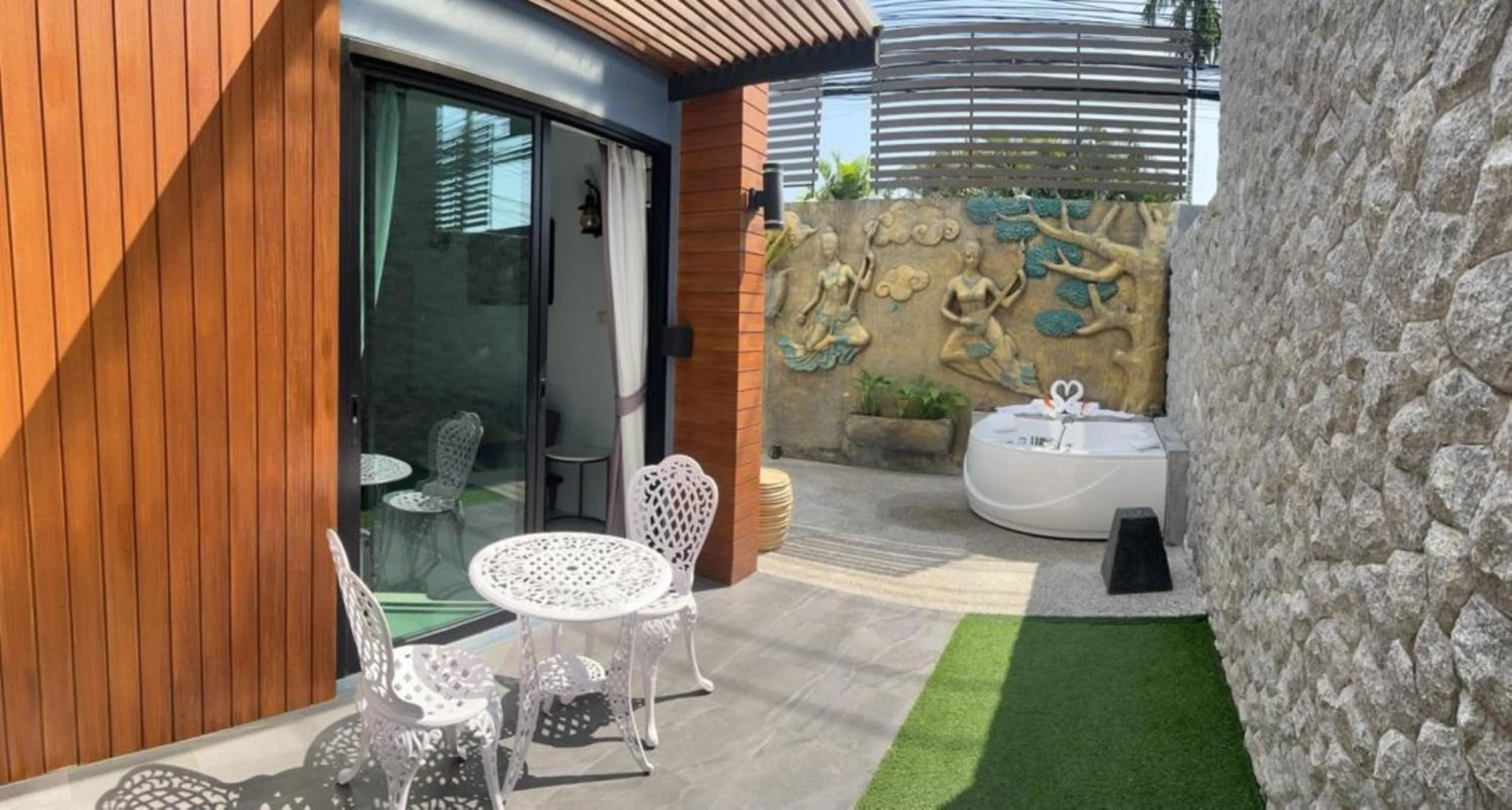 Bathroom in Peace Blue Naiharn Naturist Resort Phuket SHA Extra Plus