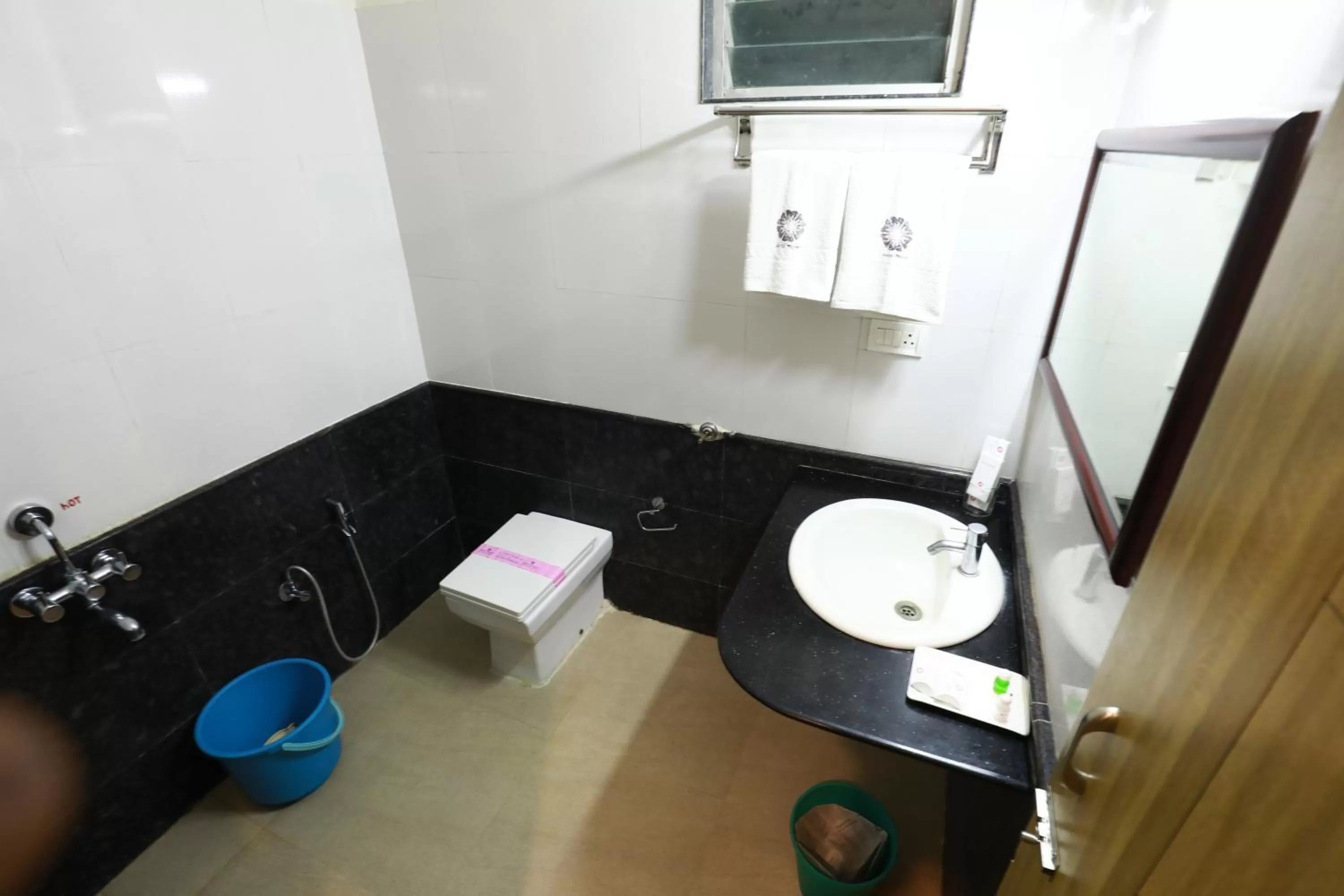 Bathroom in Hotel Mayas