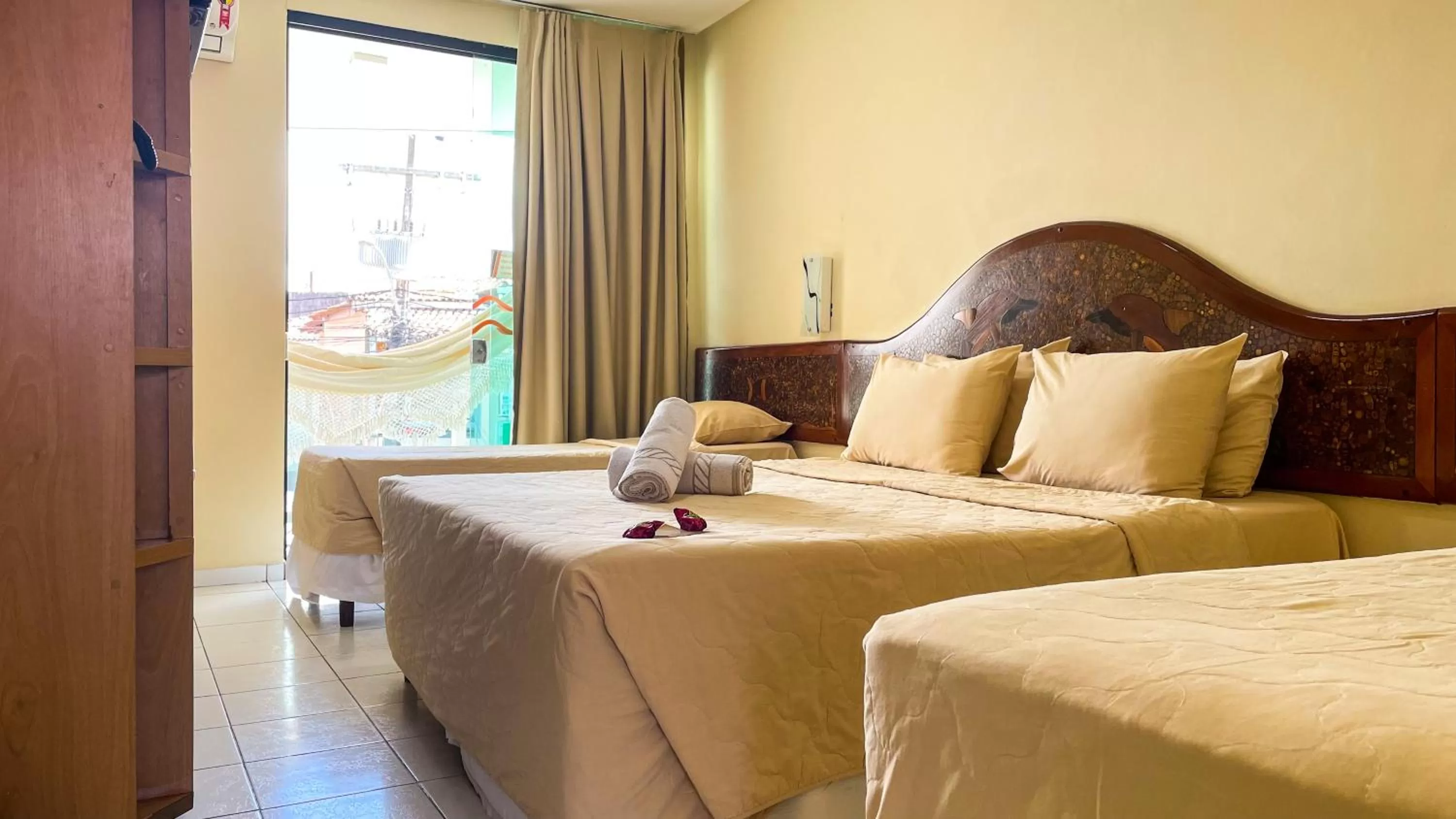 Bedroom, Bed in Rede Andrade Terra Brasil