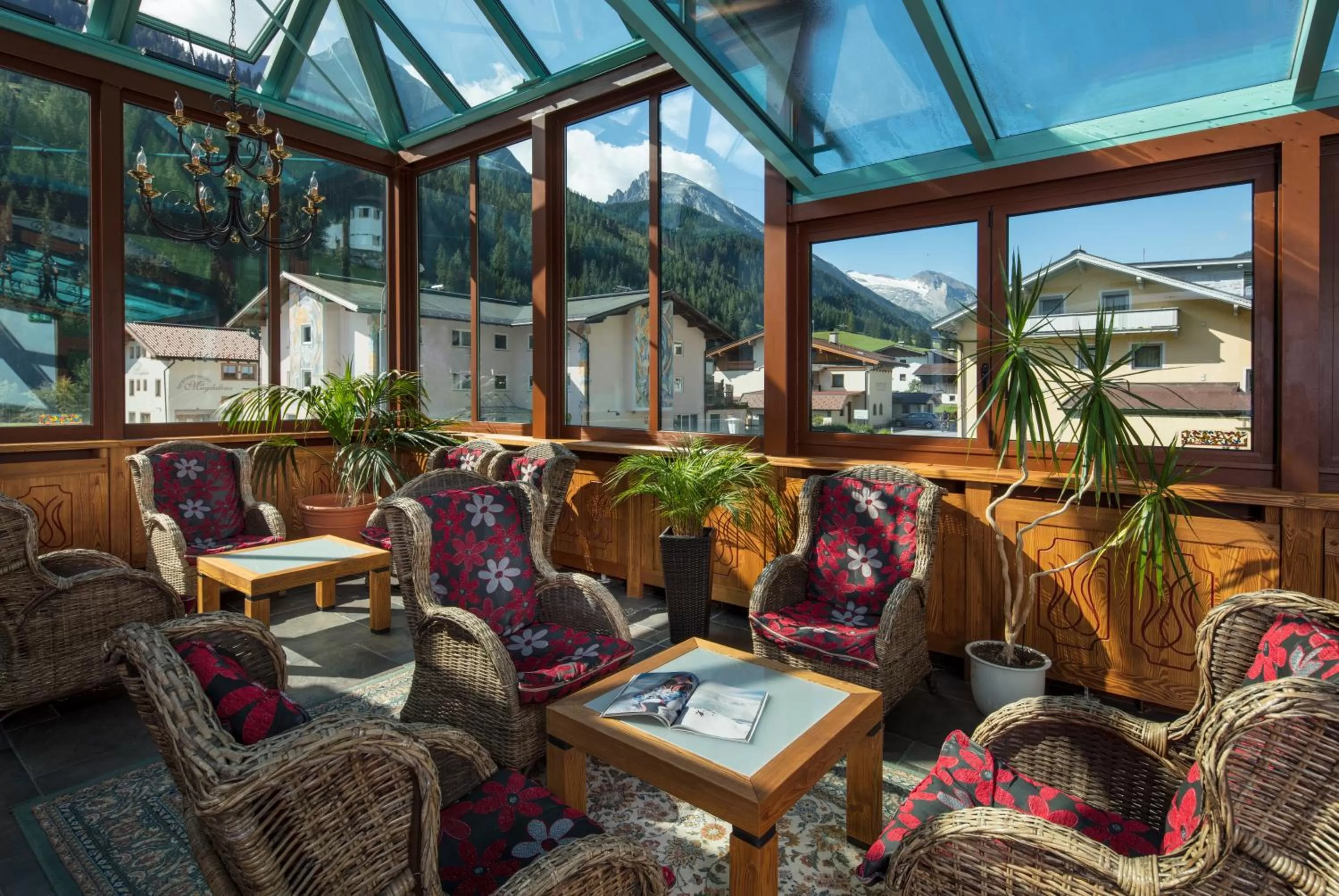 Restaurant/places to eat in Hotel Höhlenstein