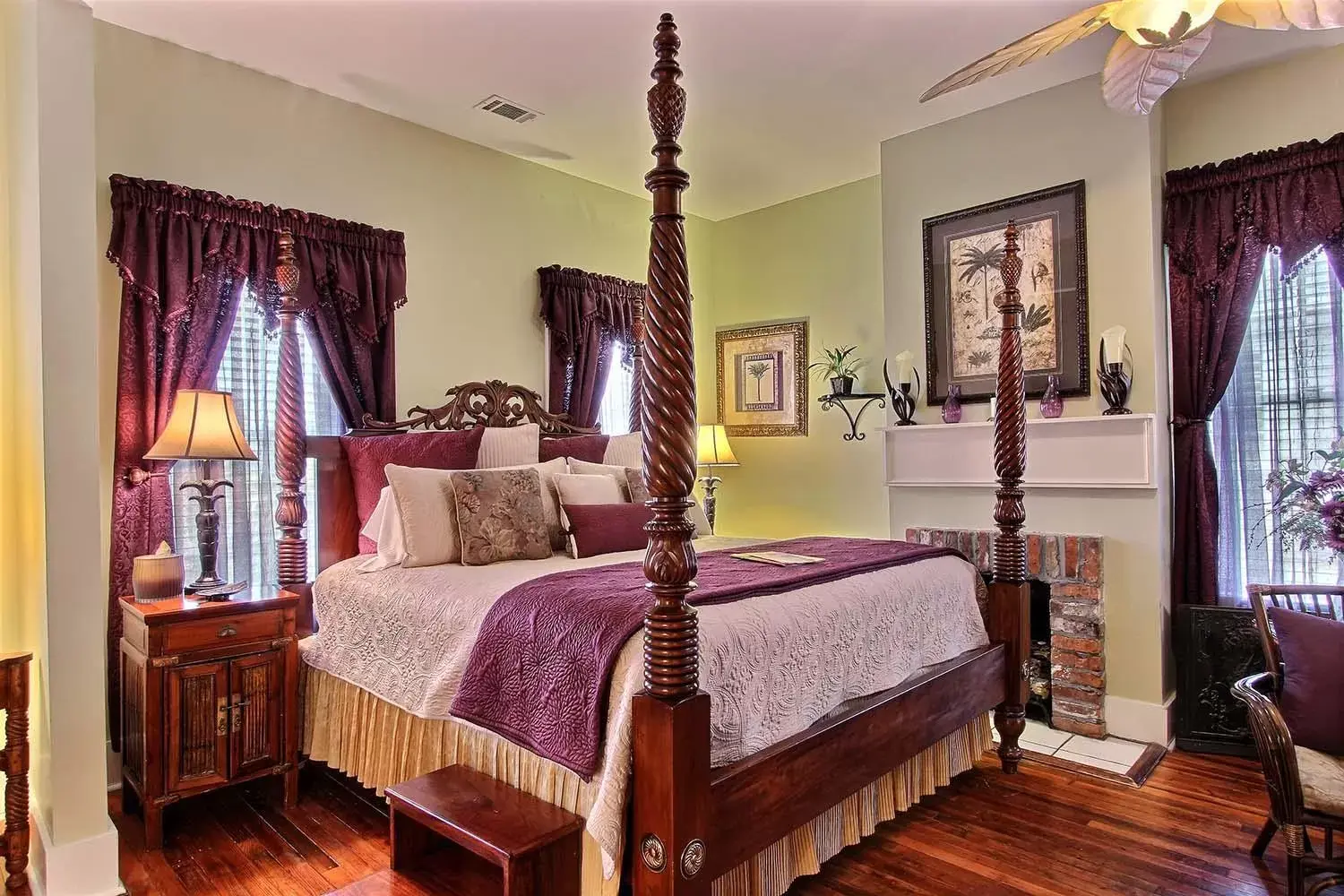 Sabal Palm Suite in Green Palm Inn Sabal Palm Suite in Green Palm Inn