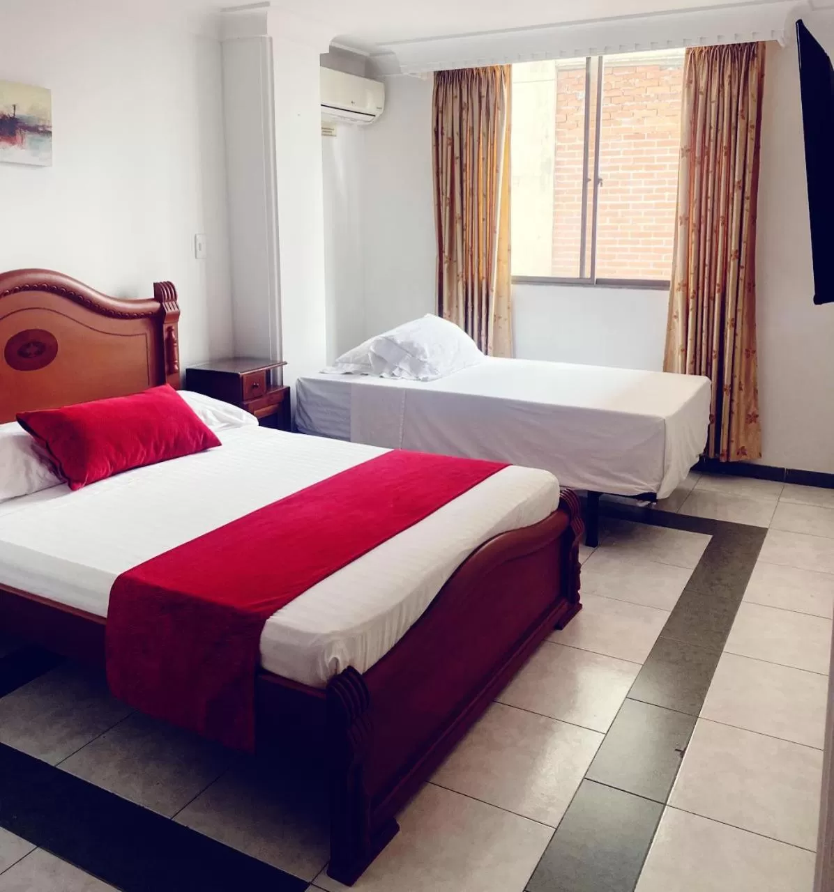 Bed in Gran Hotel Cali