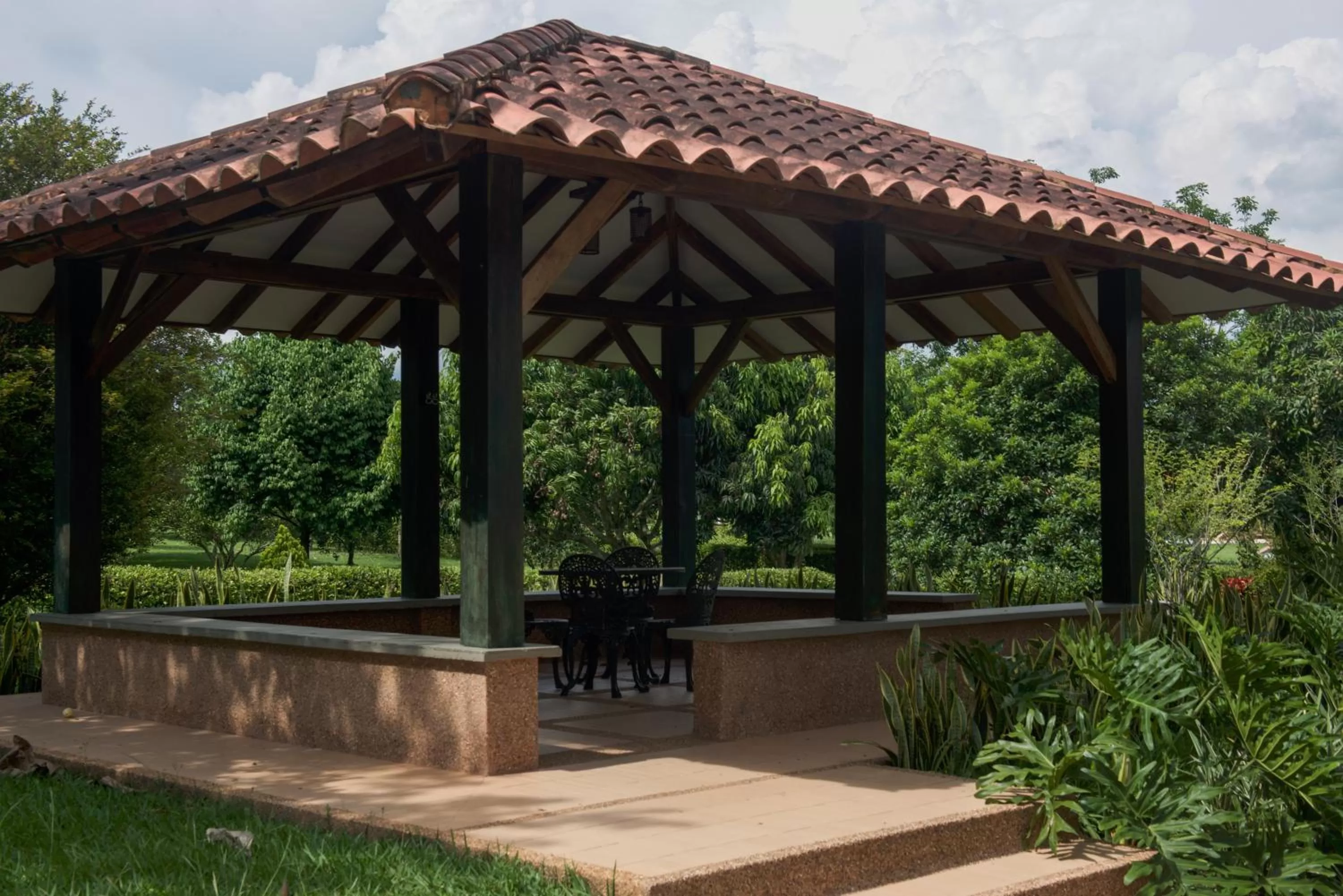 Garden in La Herencia Hotel