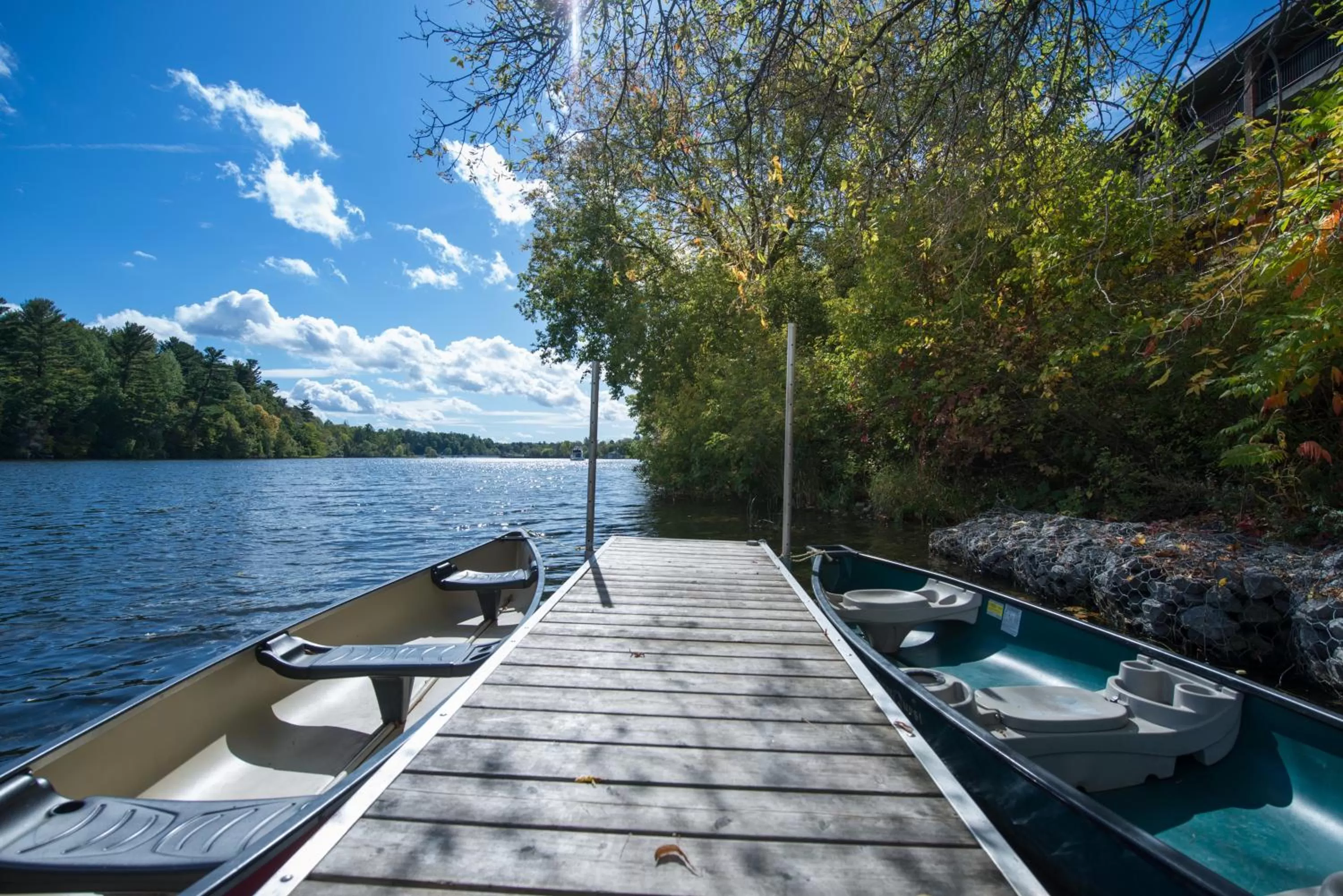River view in Ramada by Wyndham Ottawa On The Rideau