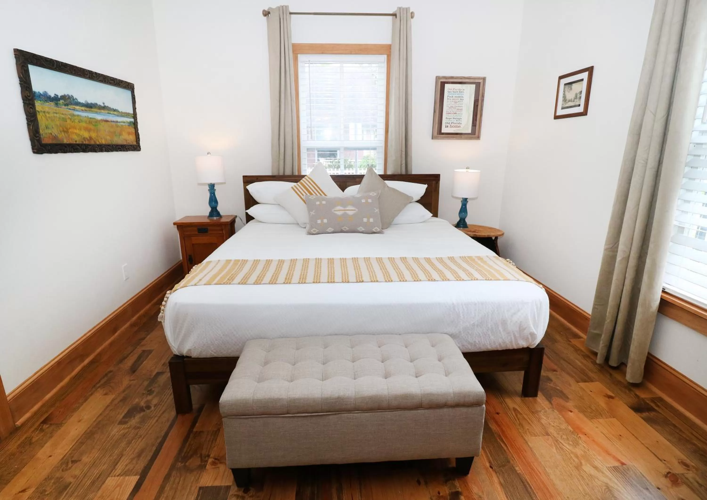 Bed in Sweetwater Branch Inn