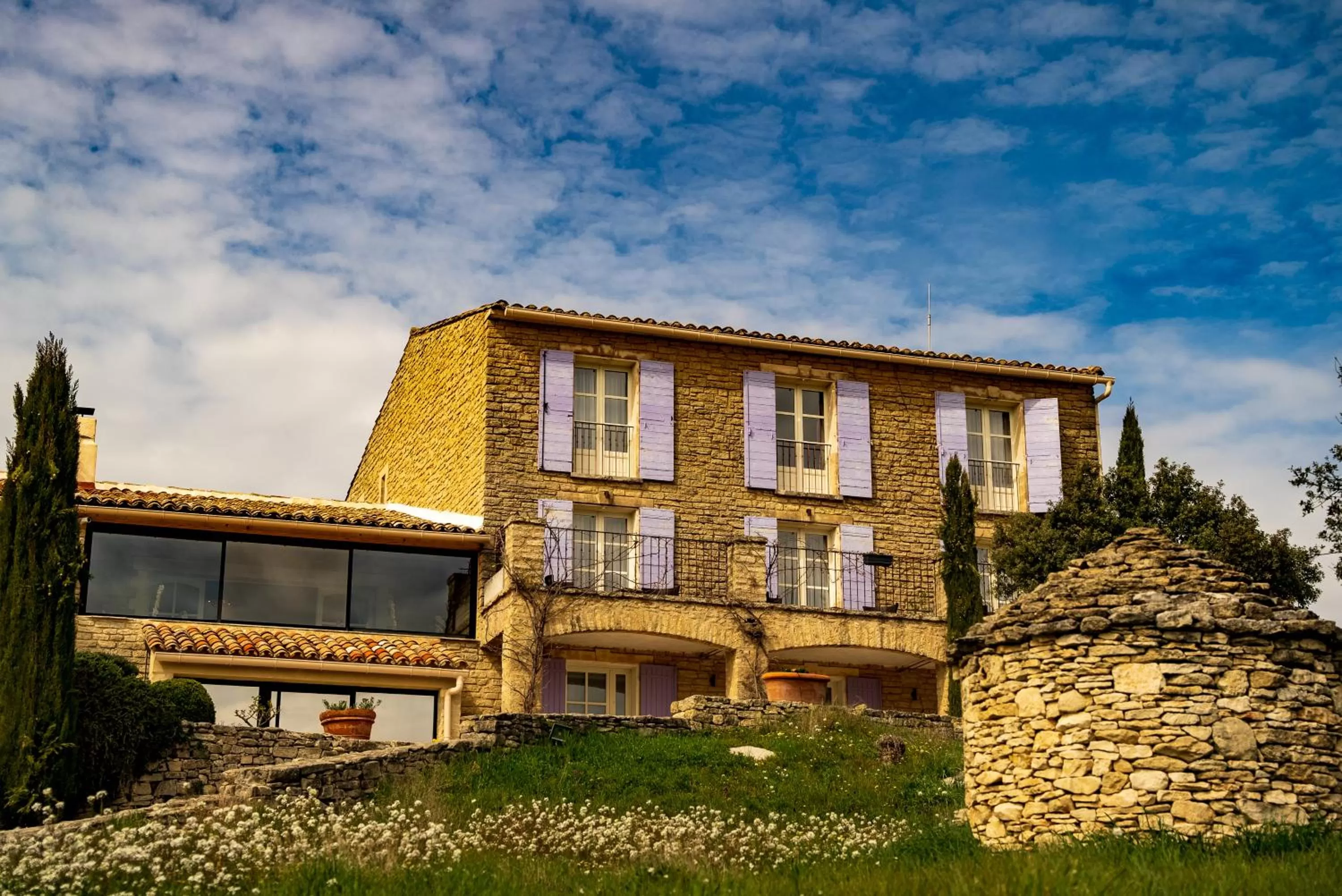 Property Building in Le Petit Palais D'Aglae