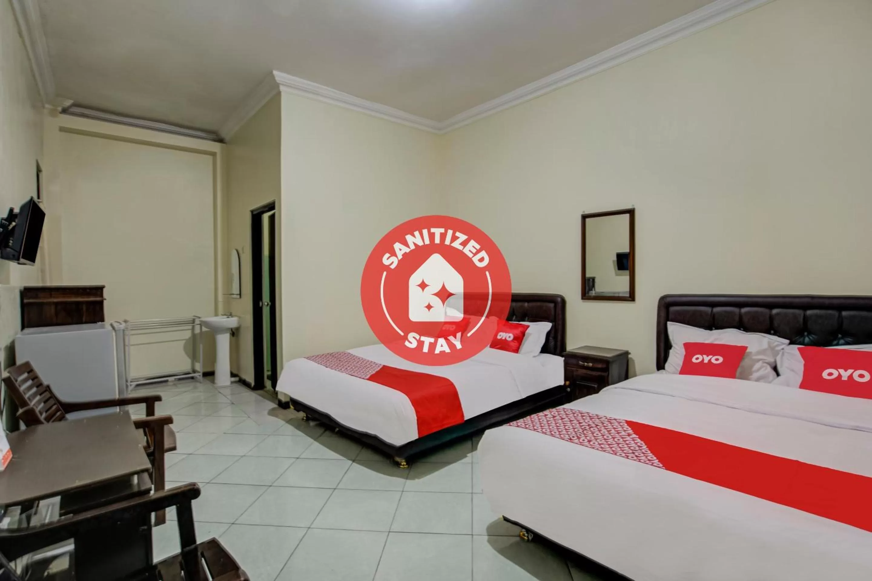 Bedroom in OYO 3862 Syariah Hotel Pandan Wangi