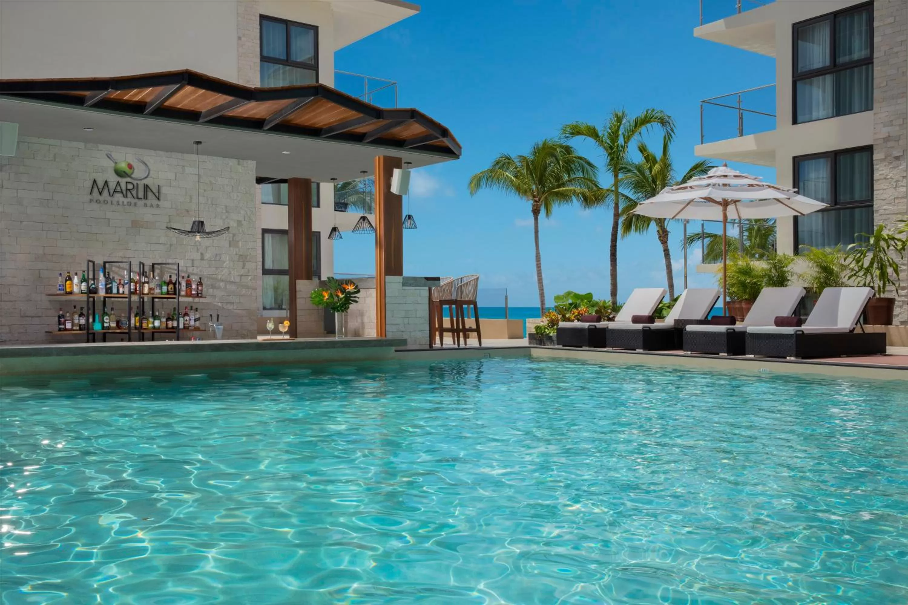 Swimming pool in Dreams Cozumel Cape Resort & Spa