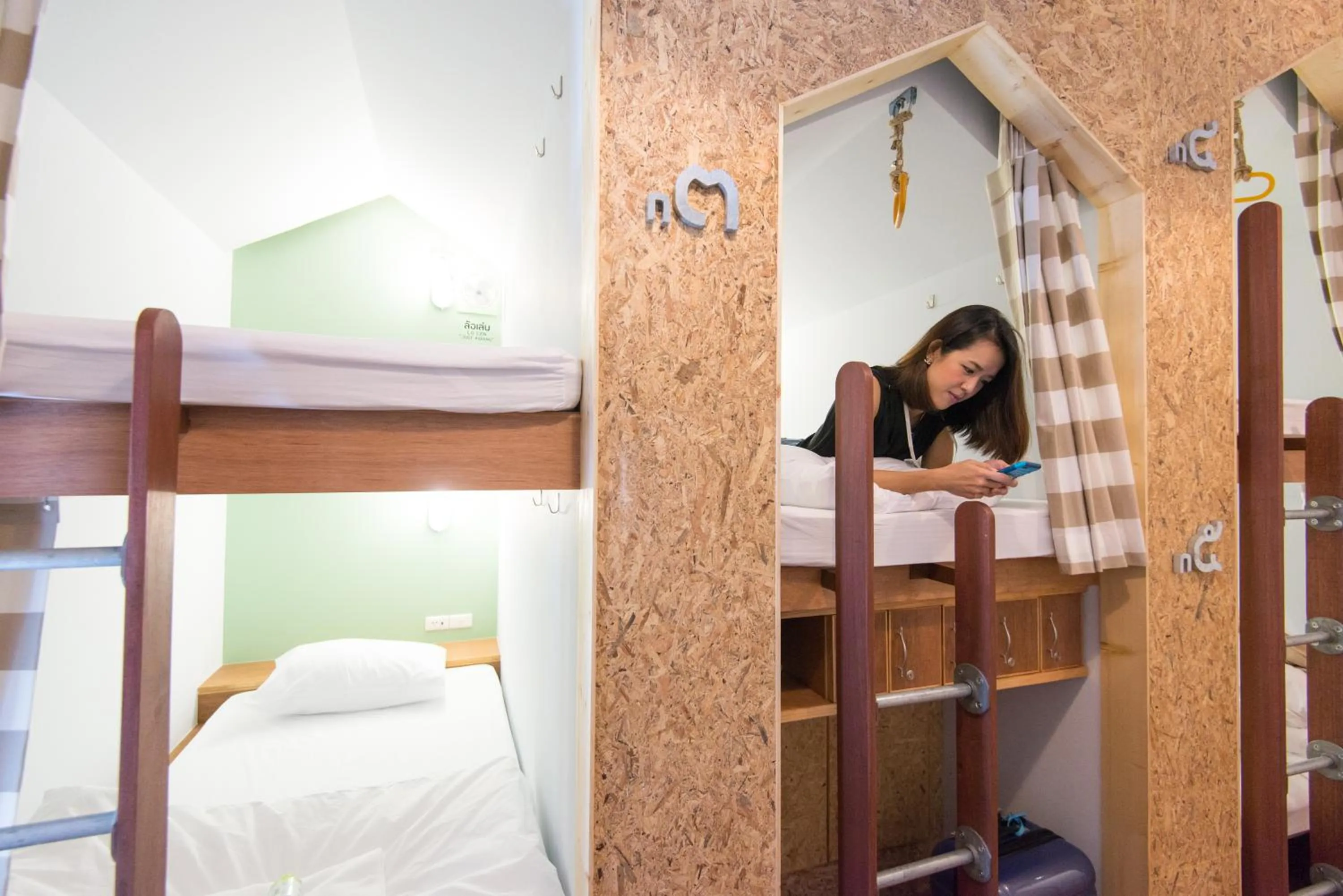 Bedroom, Bed in Barn & Bed Hostel