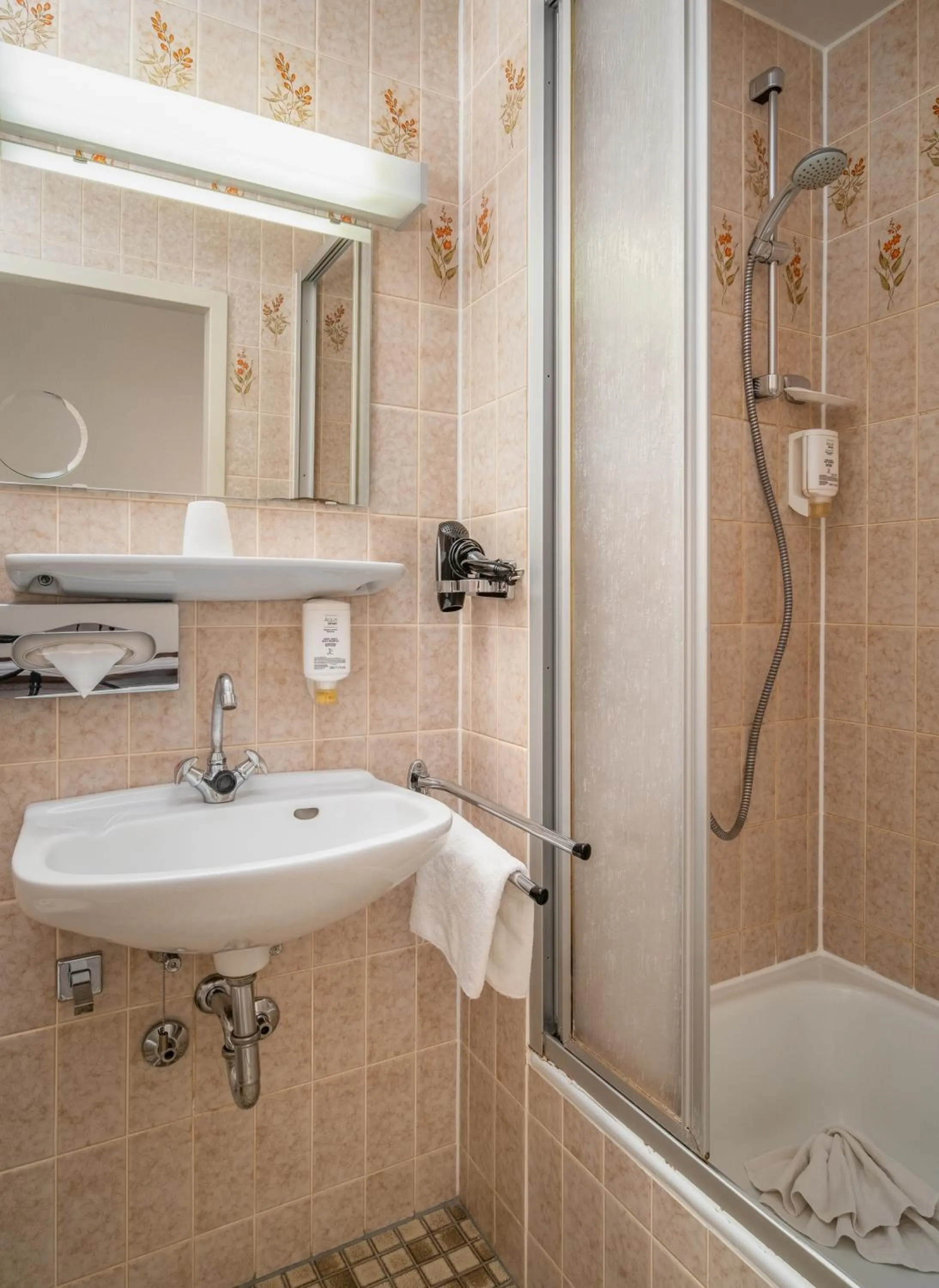 Bathroom in Nordsee Hotel Borkum