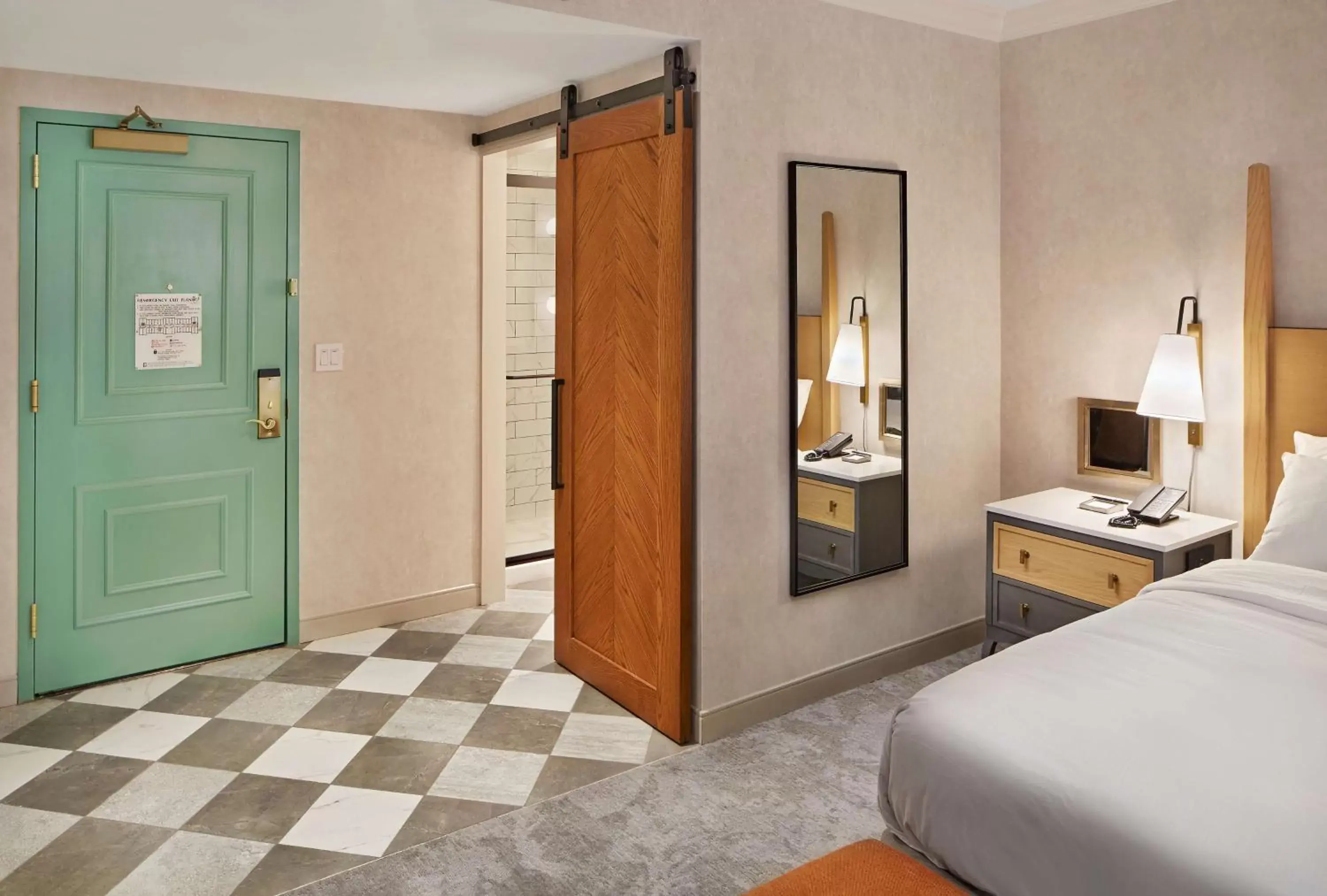 Queen Room with Two Queen Beds in Hilton Pearl River Queen Room with Two Queen Beds in Hilton Pearl River