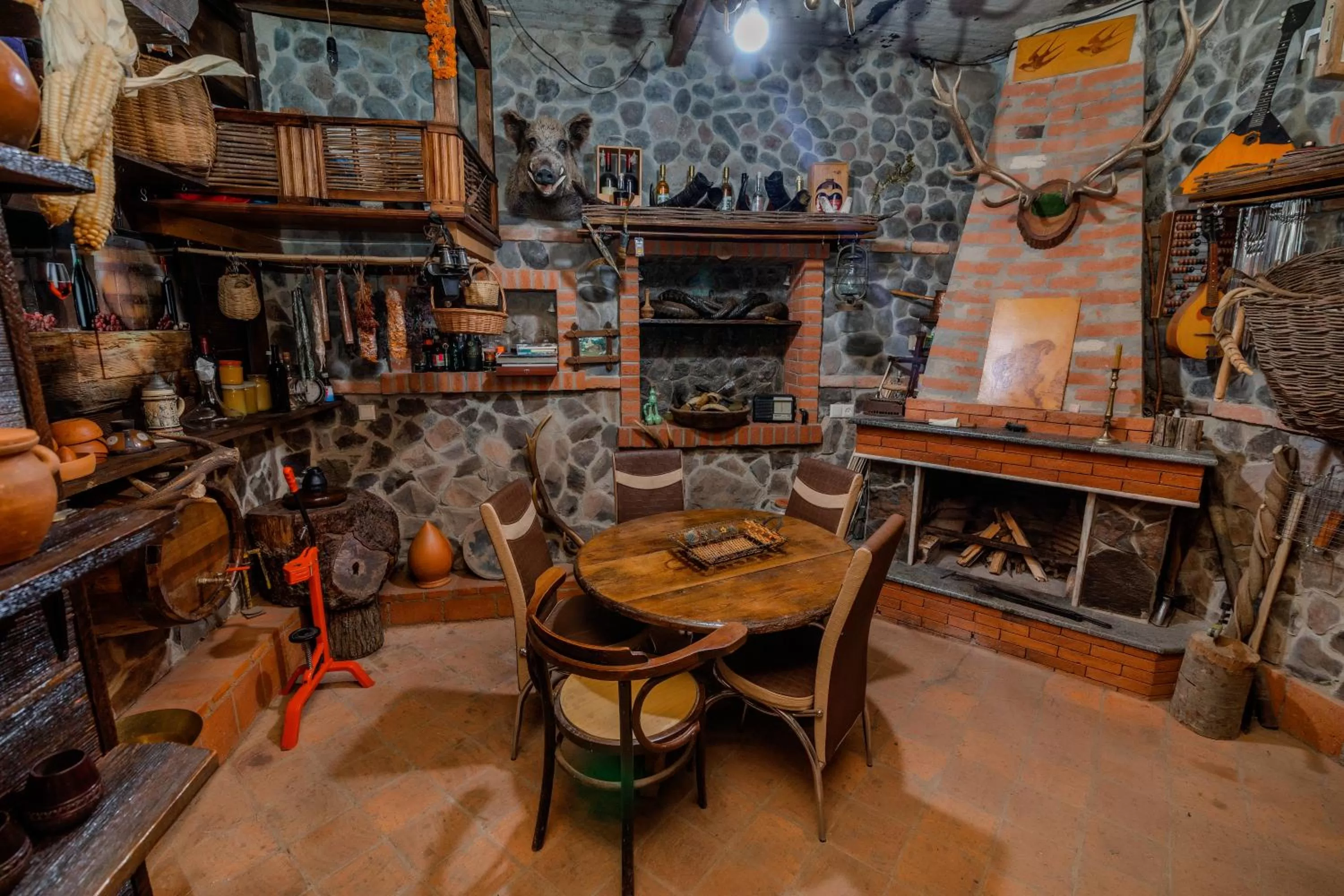 Food and drinks, Restaurant/Places to Eat in Borjomi Villa Roma