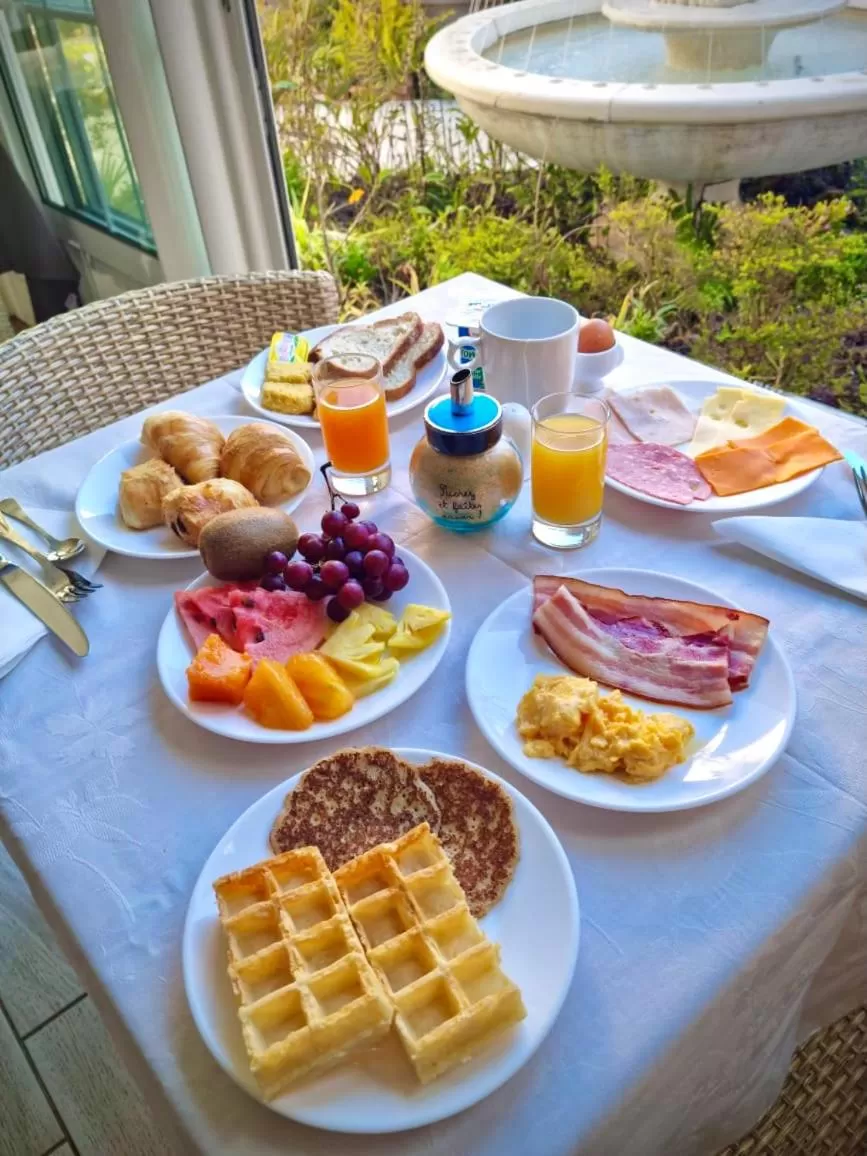 Breakfast in Hotel Des Neiges