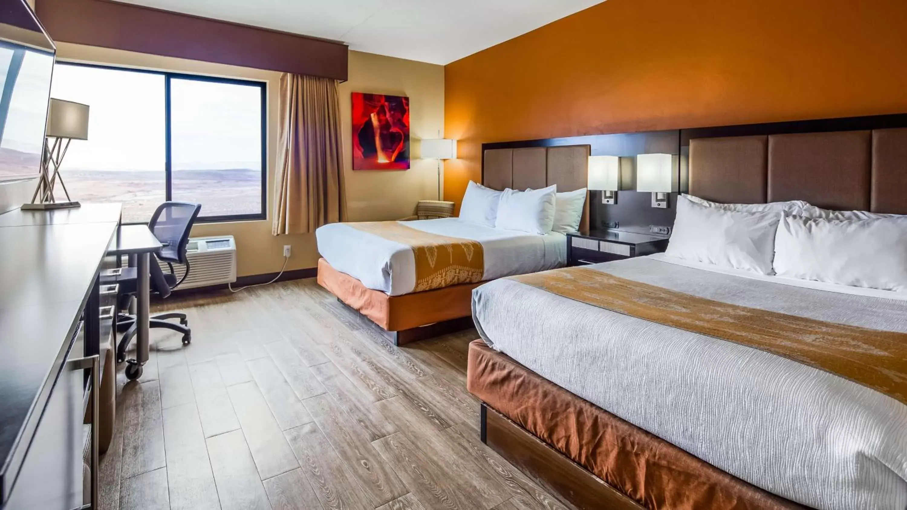 Queen Room with Two Queen Beds with View - Hearing Assisted in Best Western View of Lake Powell Hotel Queen Room with Two Queen Beds with View - Hearing Assisted in Best Western View of Lake Powell Hotel