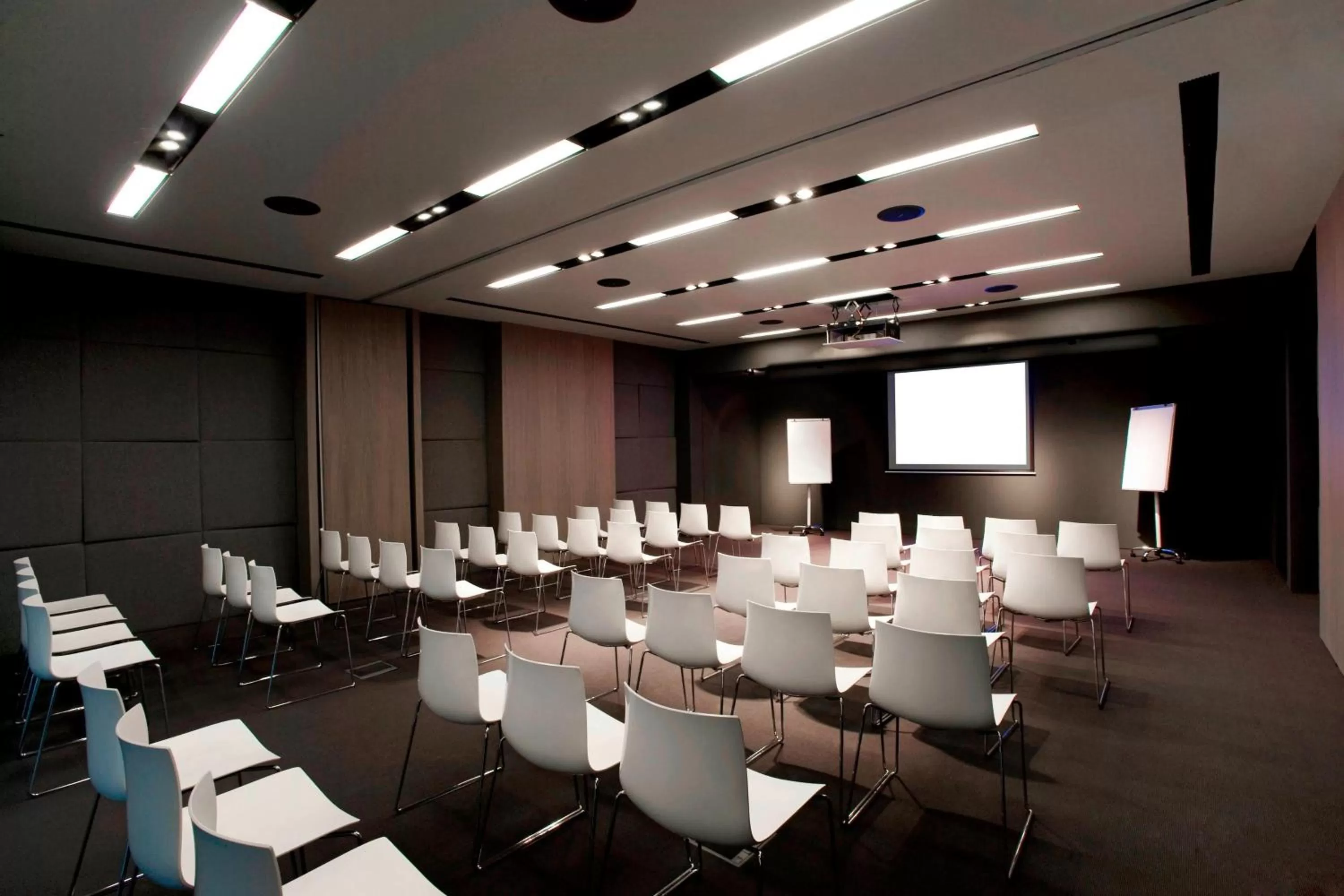 Meeting/conference room in W Istanbul