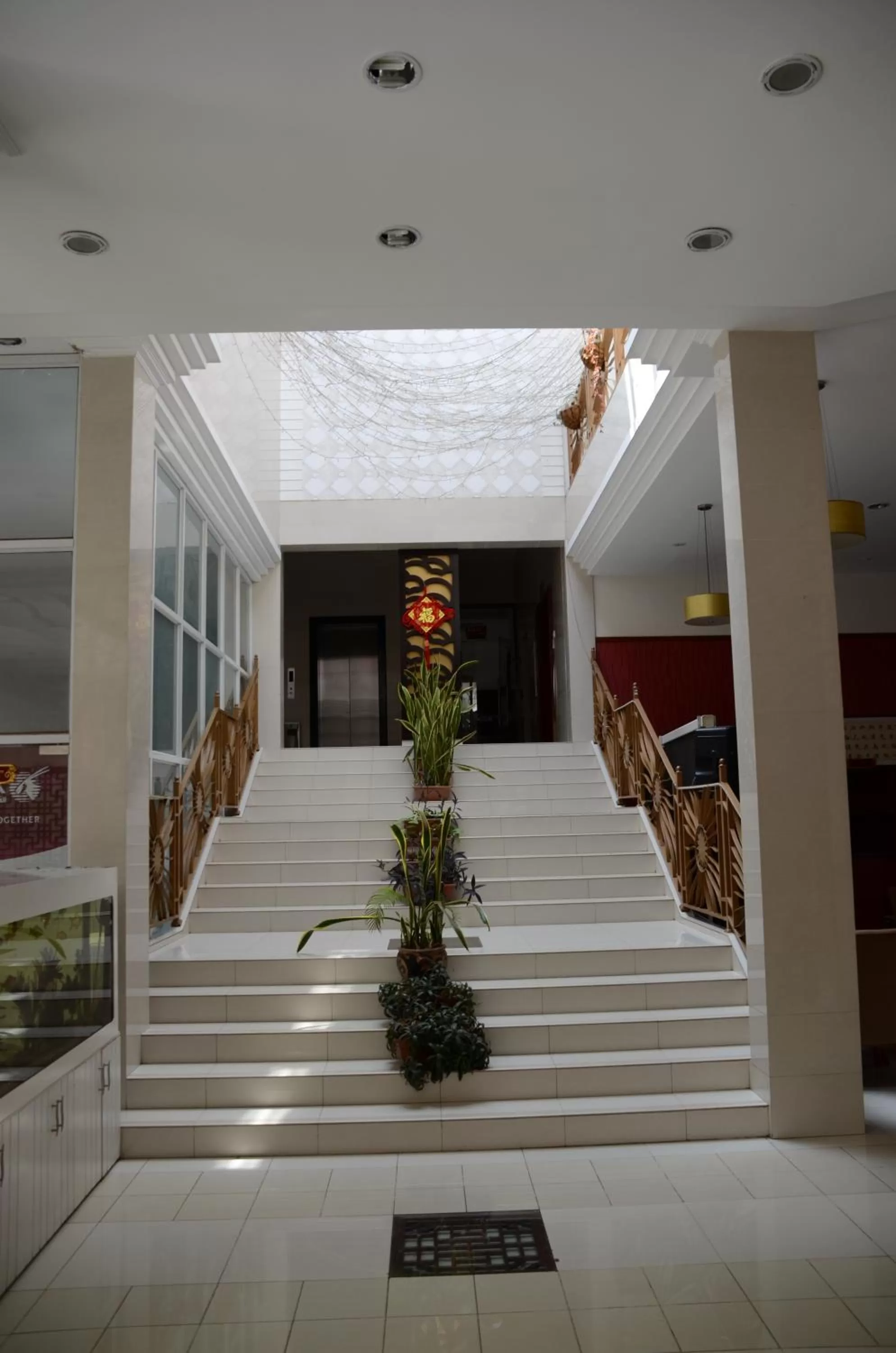 Soluxe Club International Hotel