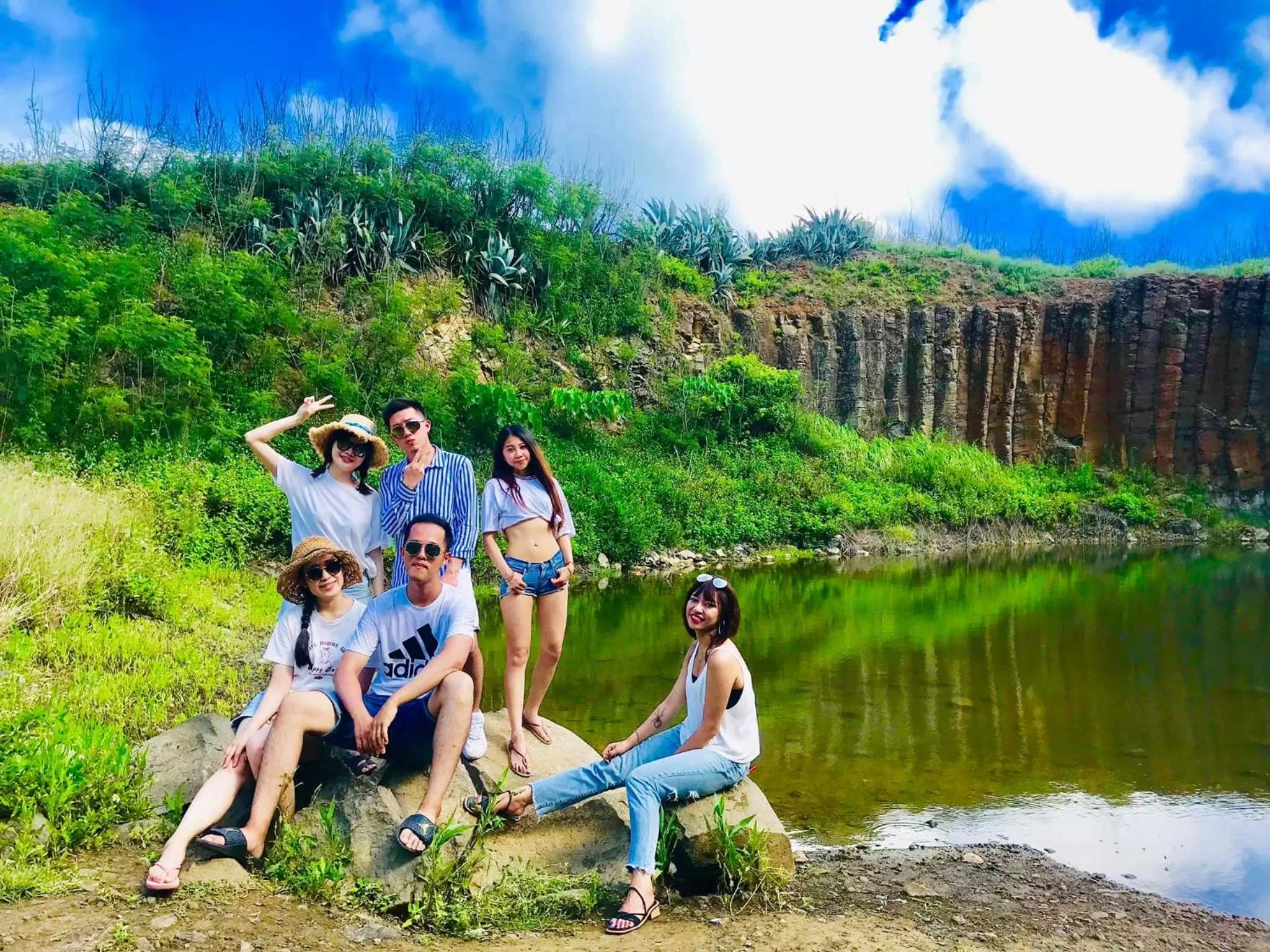 Location in Beachcastle & Sea View Villa