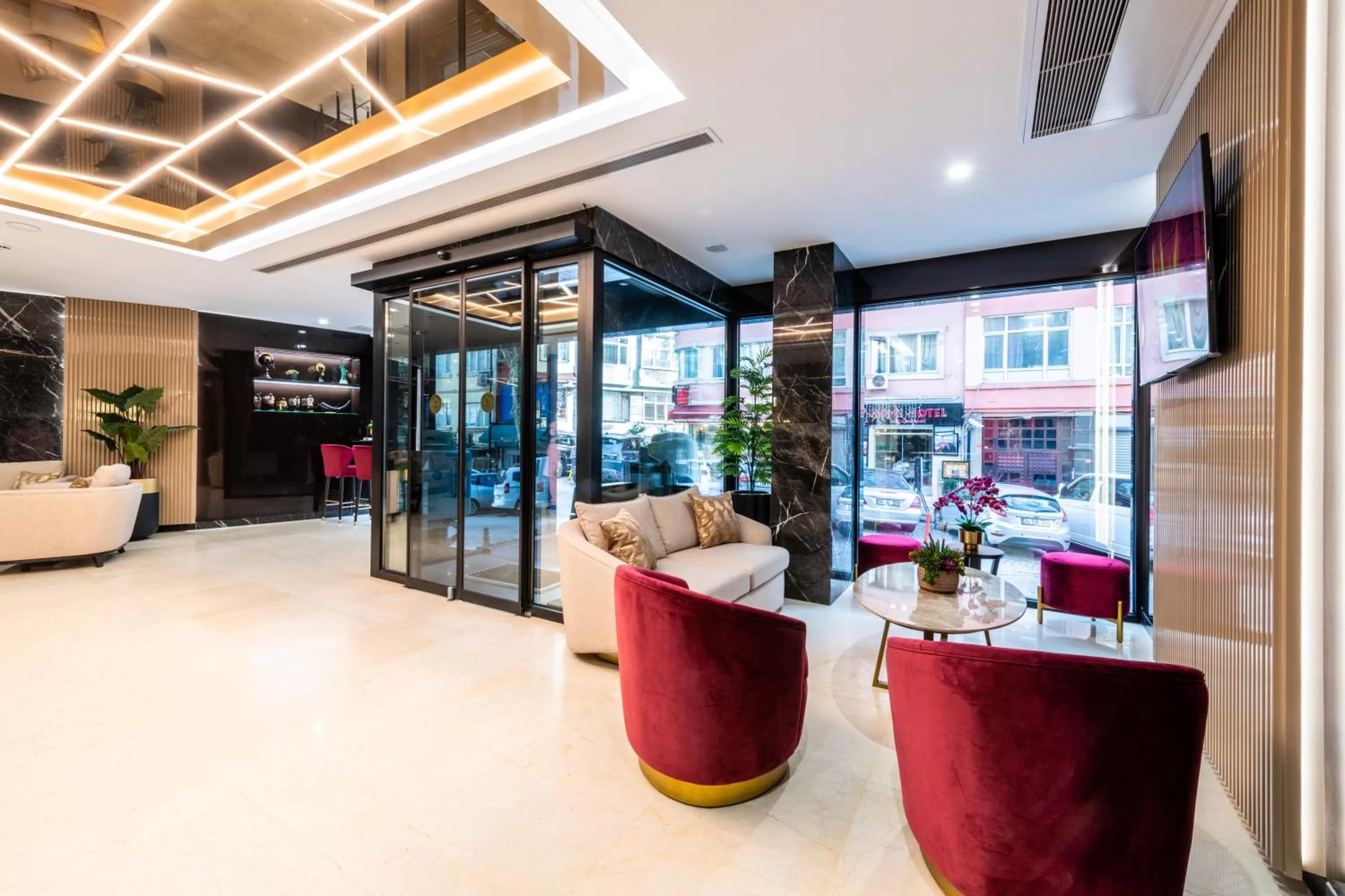 Lobby or reception in Aprilis Deluxe Hotel