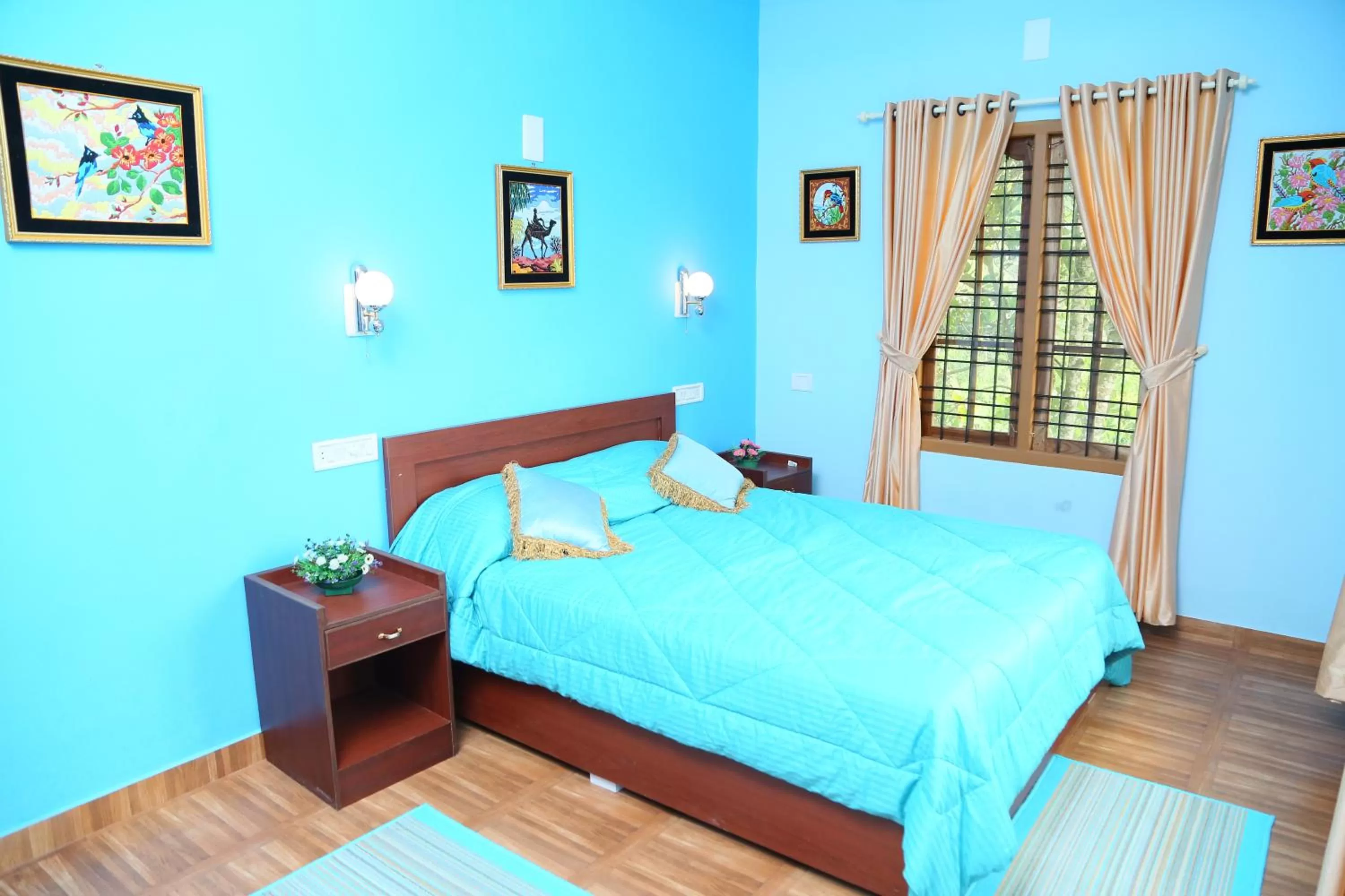 Bedroom, Bed in Munnar Blue Mist
