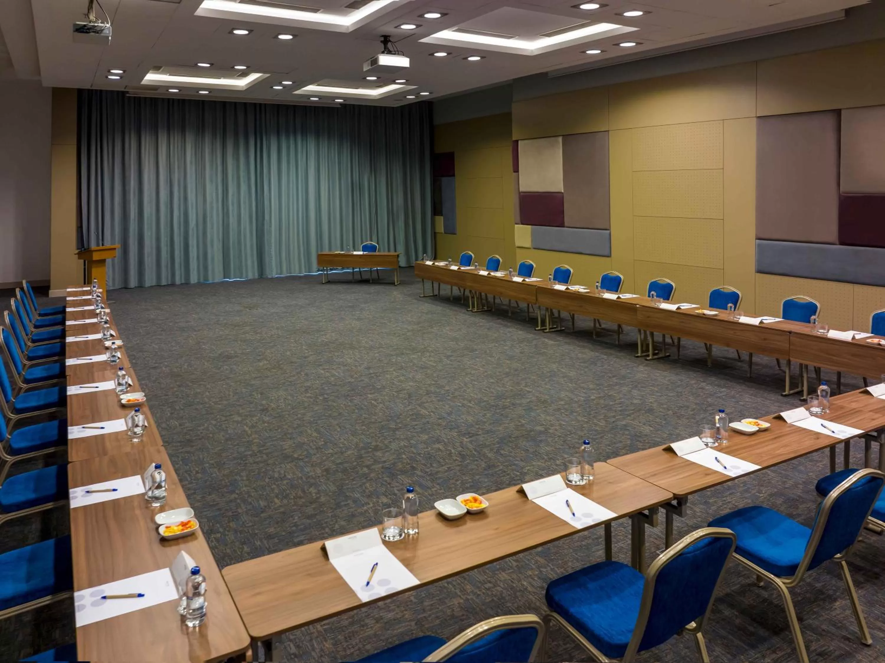 Meeting/conference room in Novotel Gaziantep