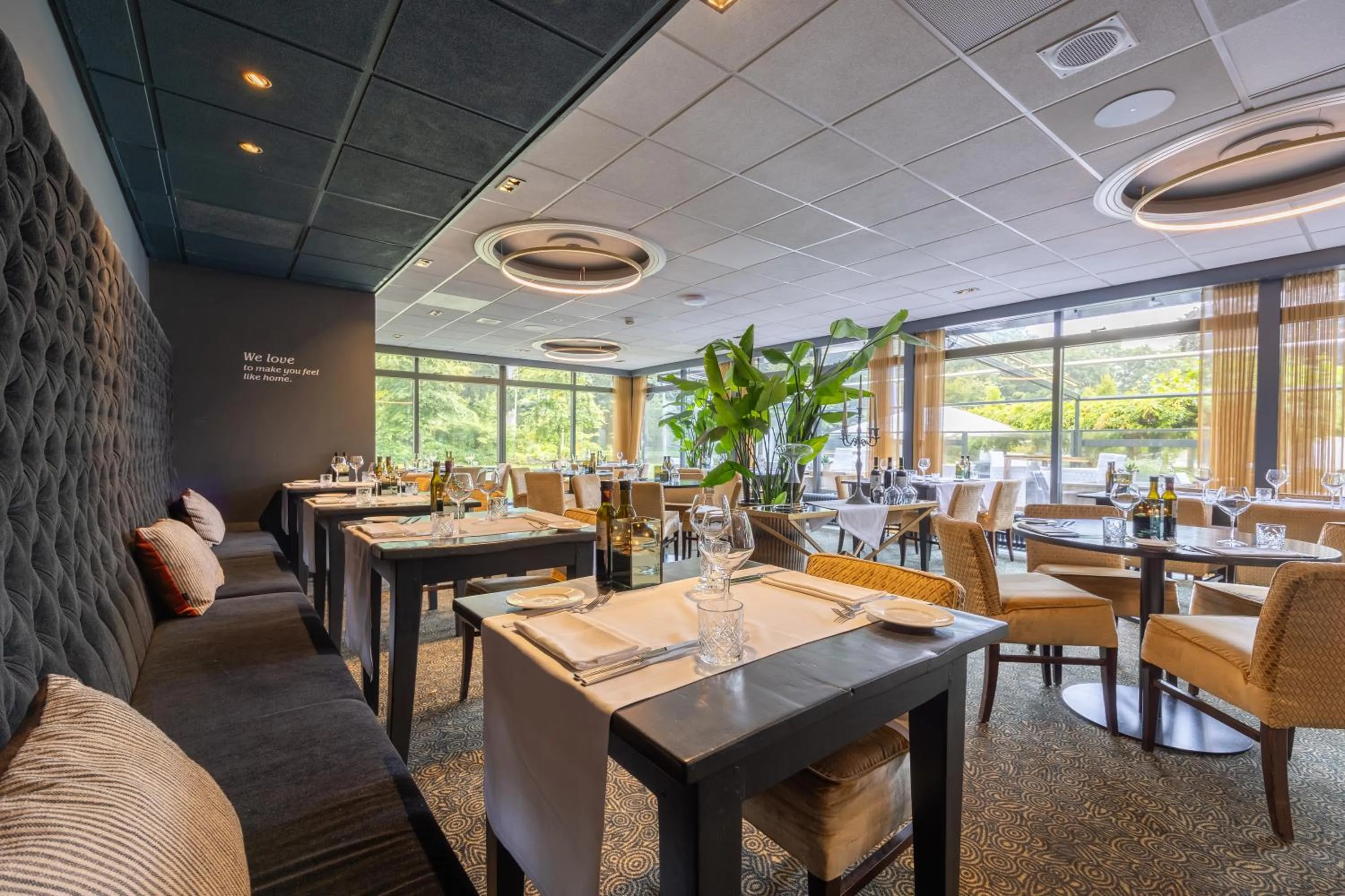Restaurant/places to eat in Amrâth Berghotel Amersfoort