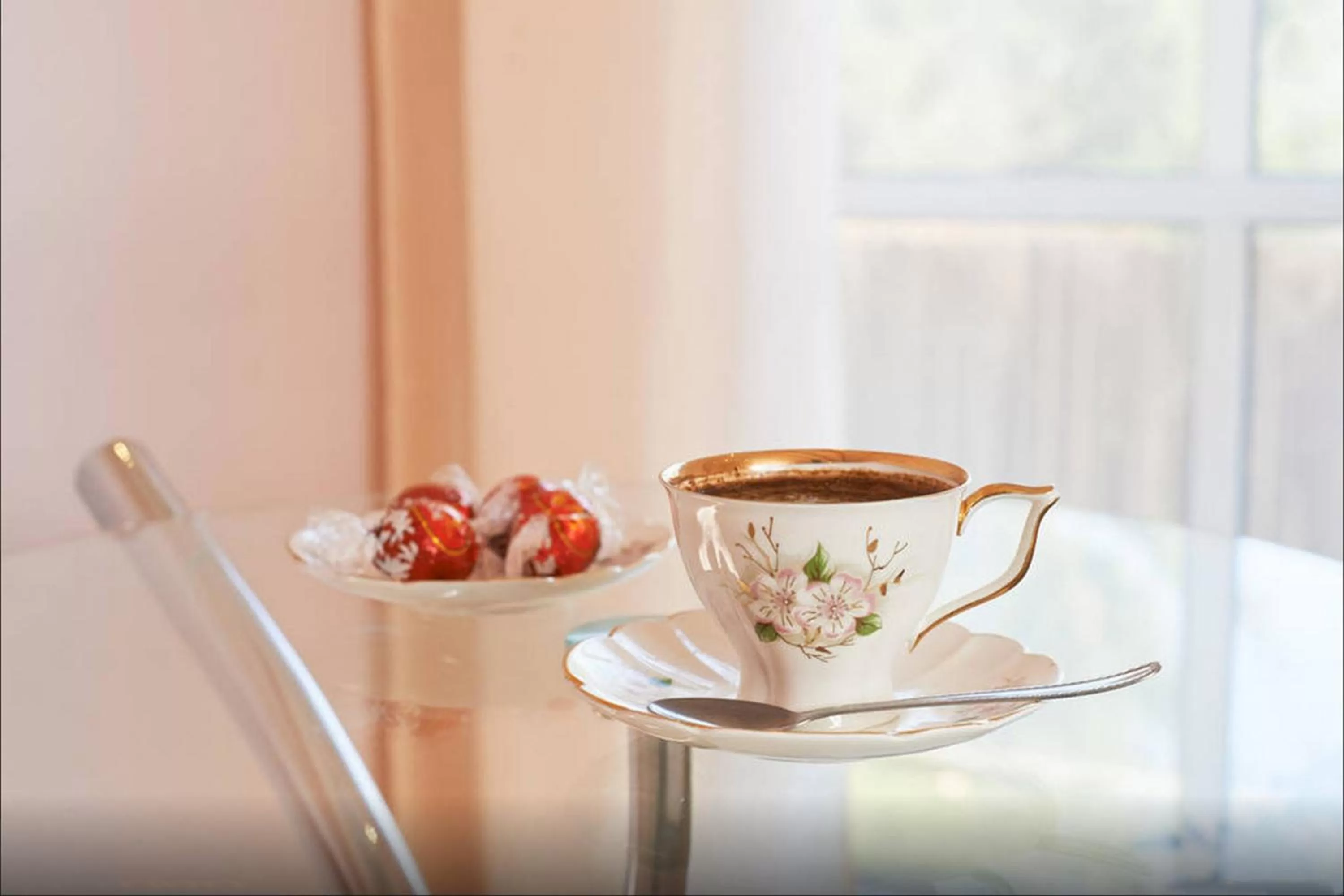 Decorative detail in "Trakaitis" nameliai