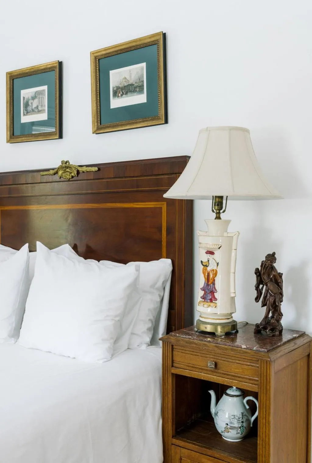 Decorative detail in Merrill House