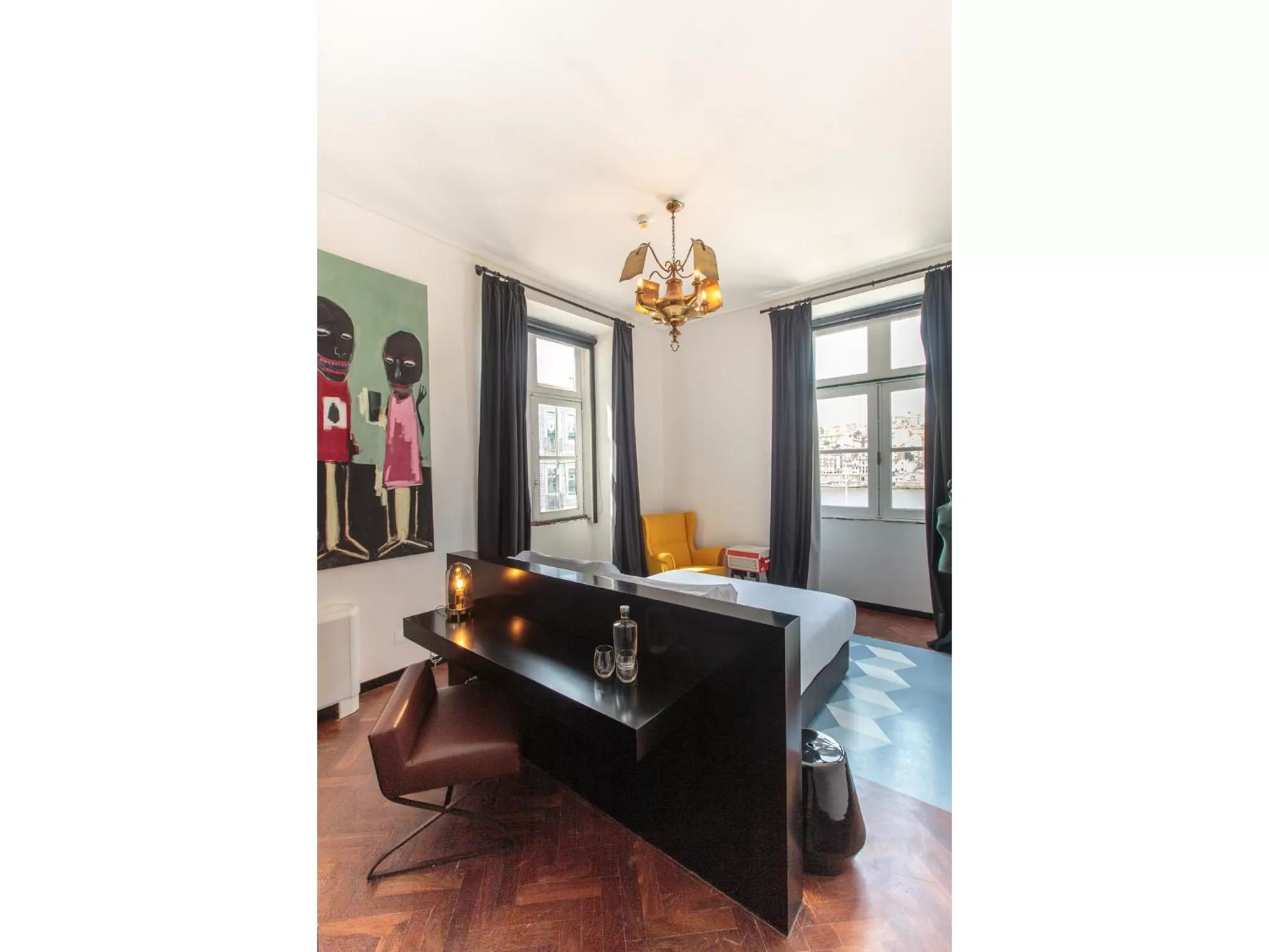 Bedroom in The House of Sandeman