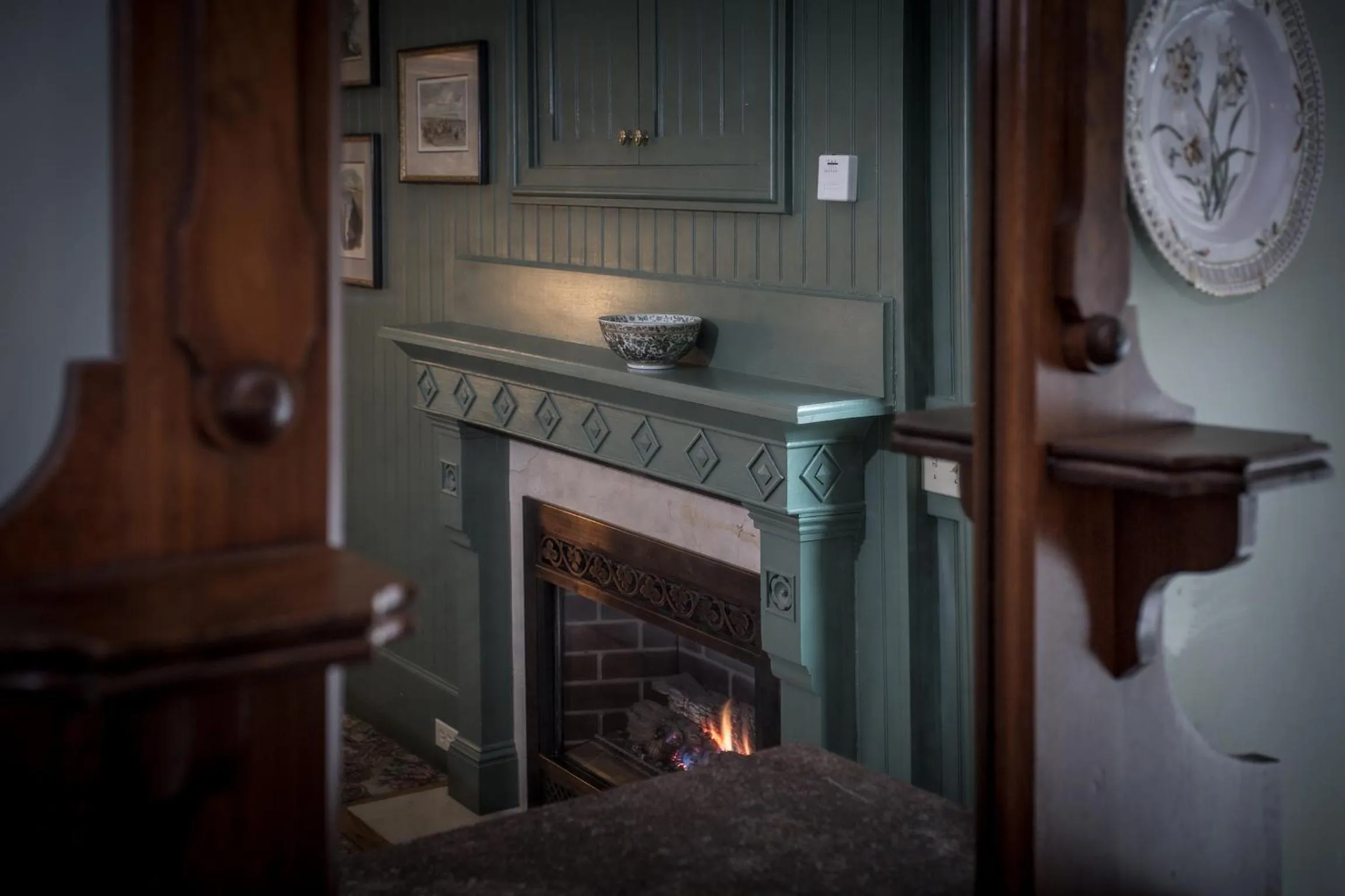 fireplace in The Chanler at Cliff Walk