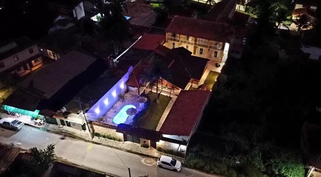 Bird's eye view, Bird's-eye View in Pousada das Saíras