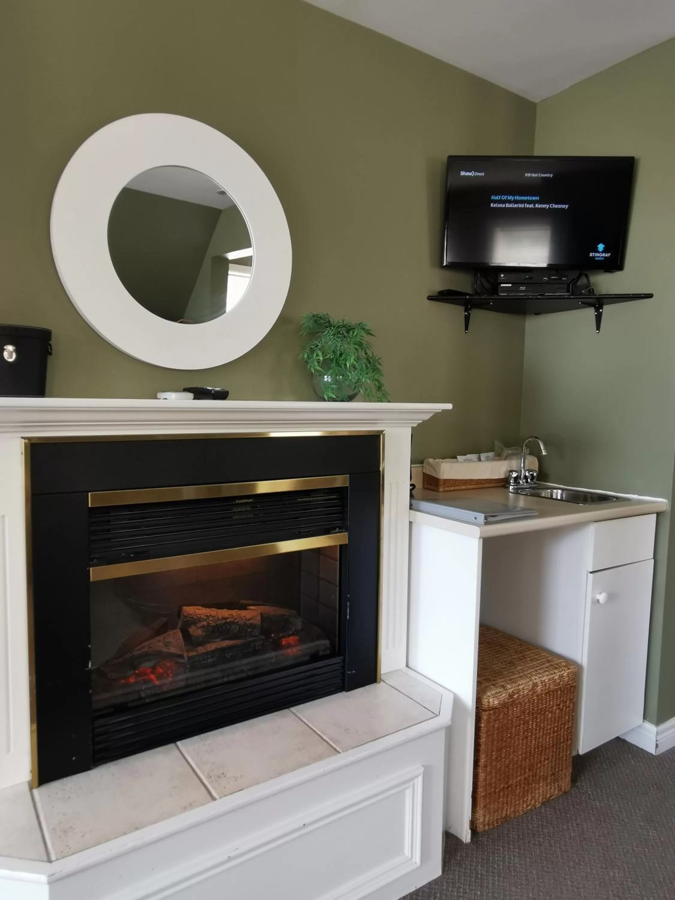 Inn on the Harbour and Telegraph House