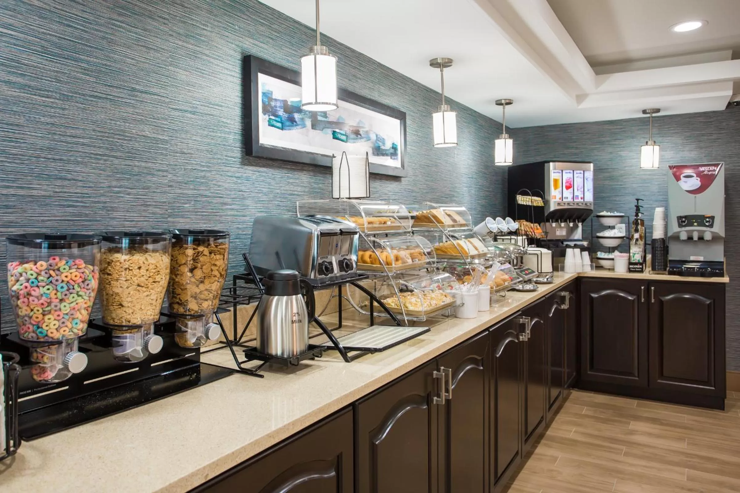 Breakfast in Milford Inn