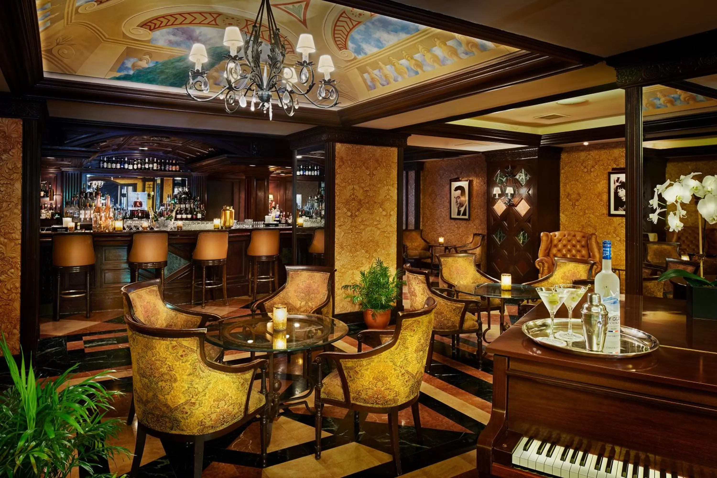 Lounge or bar in Biltmore Hotel Miami Coral Gables