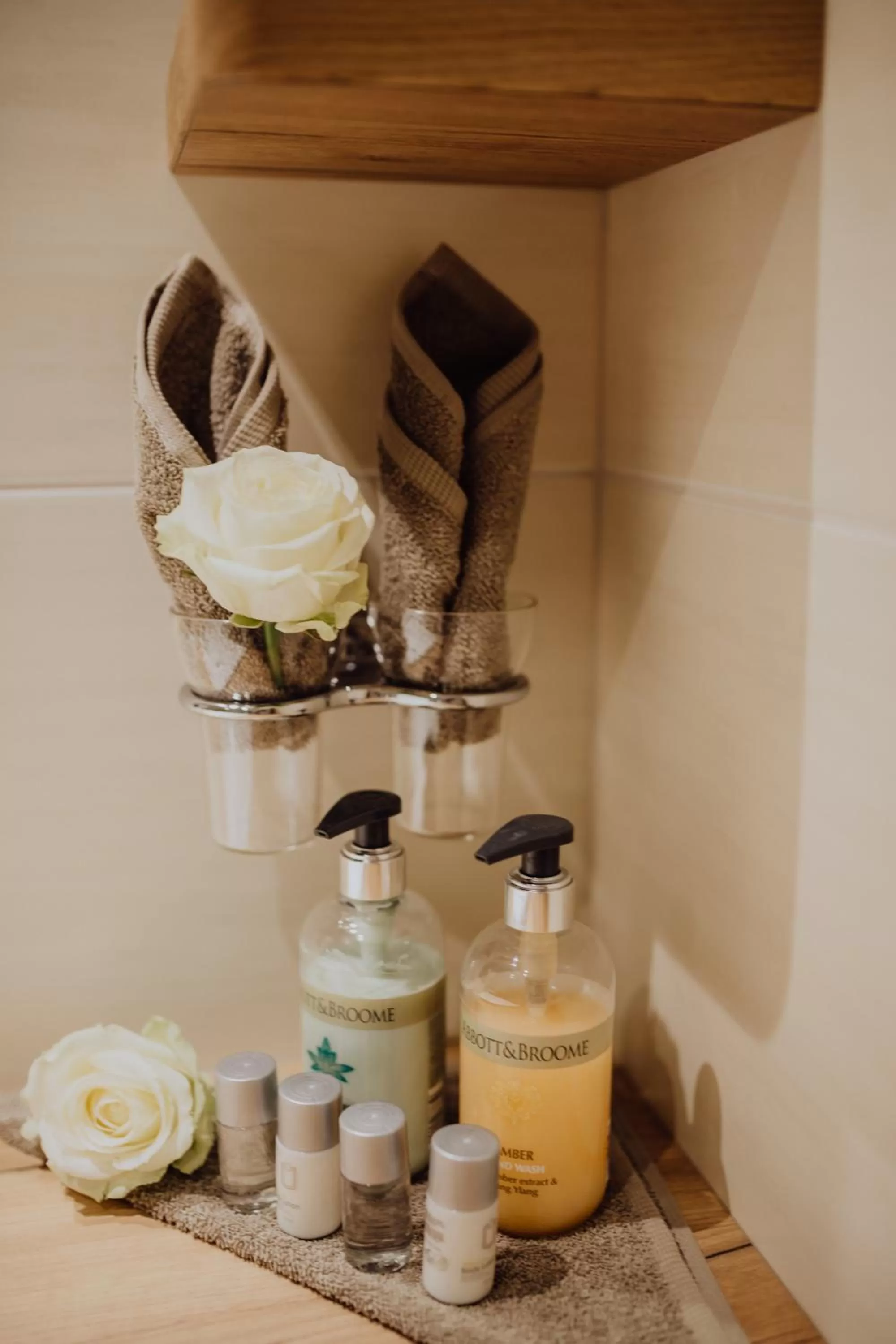 Decorative detail, Bathroom in Panorama Hotel Gasthof Leidingerhof