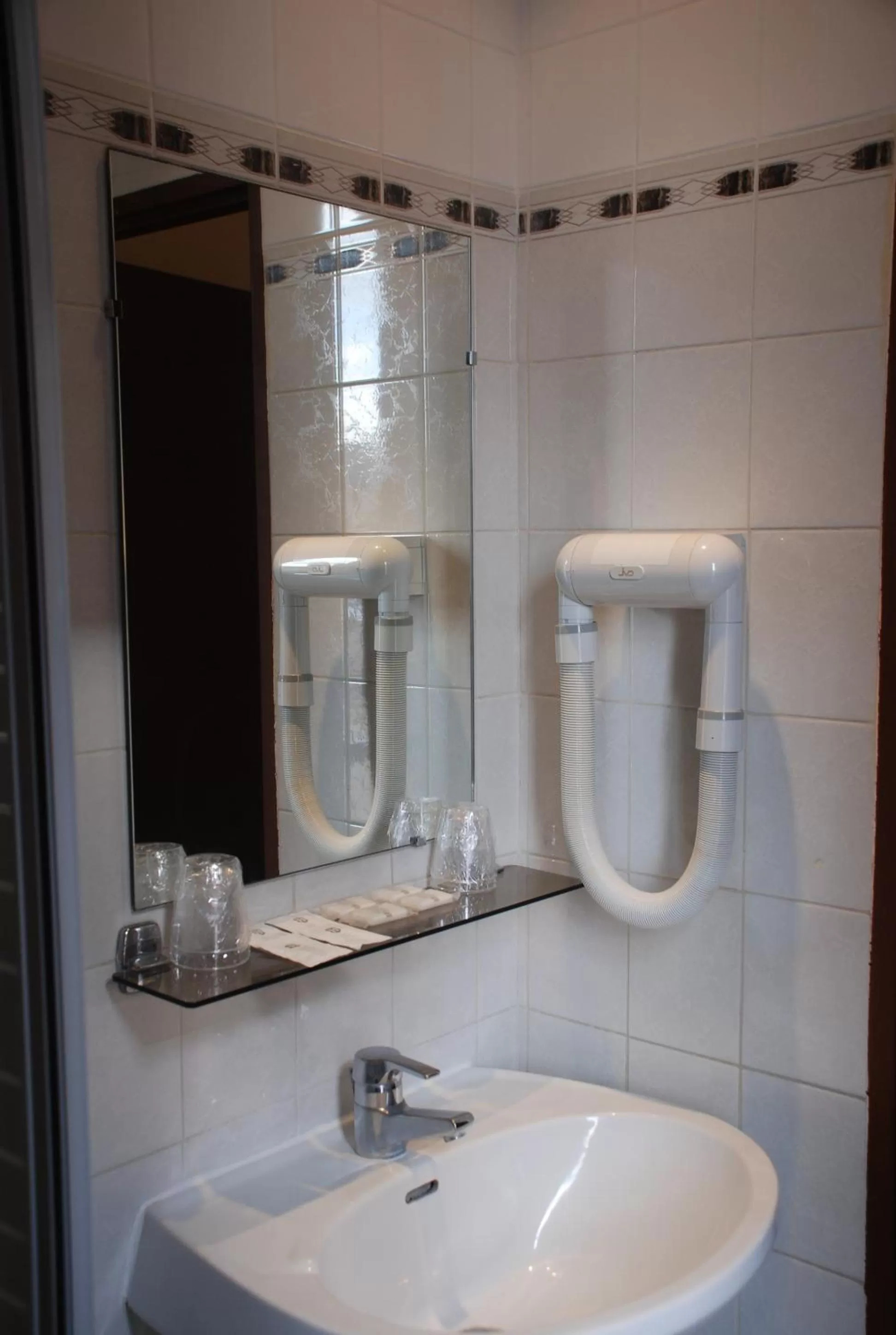 Bathroom in Residence De La Tour Paris-Malakoff