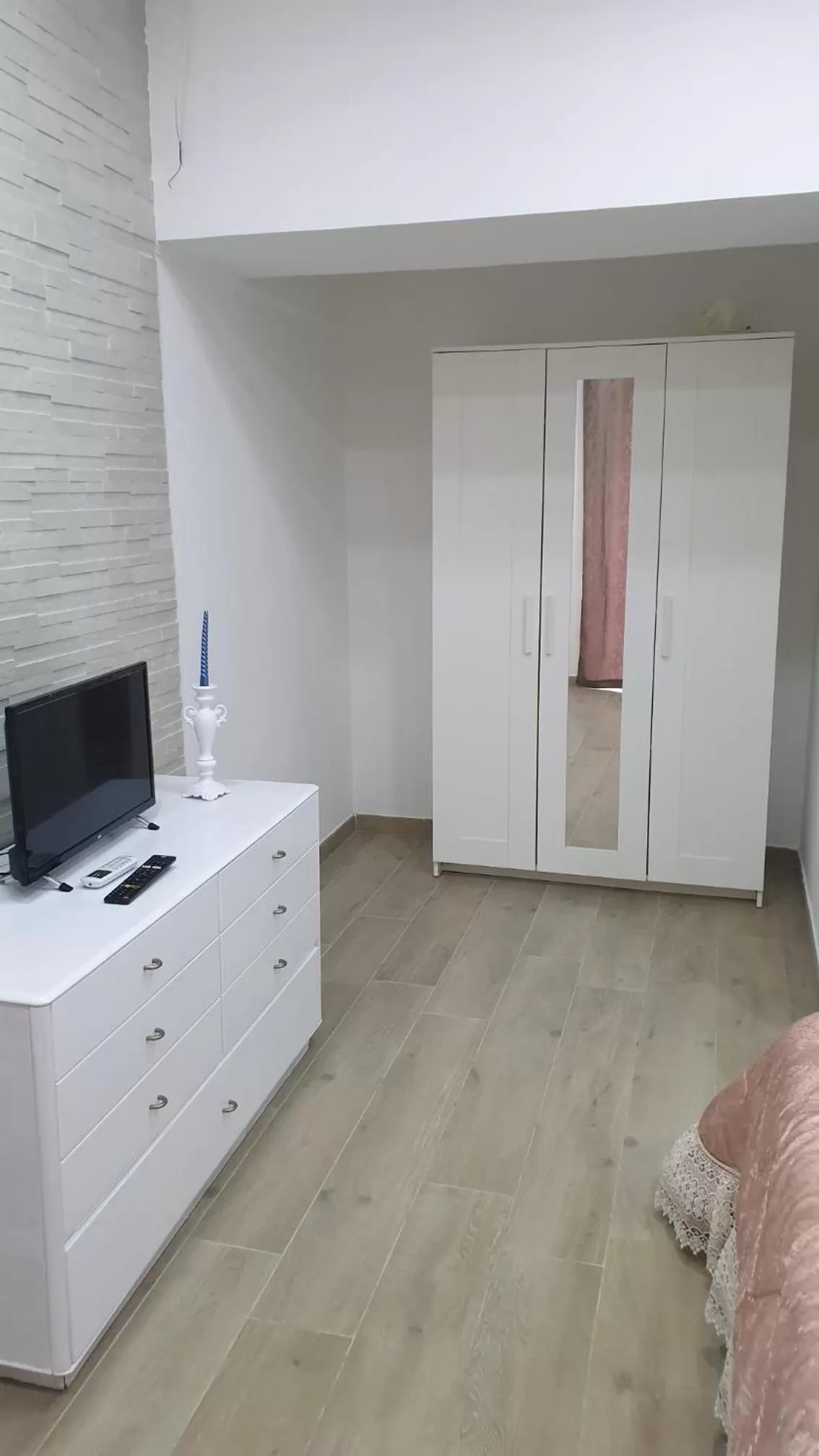 TV and multimedia, TV/Entertainment Center in La Rosa del Vesuvio