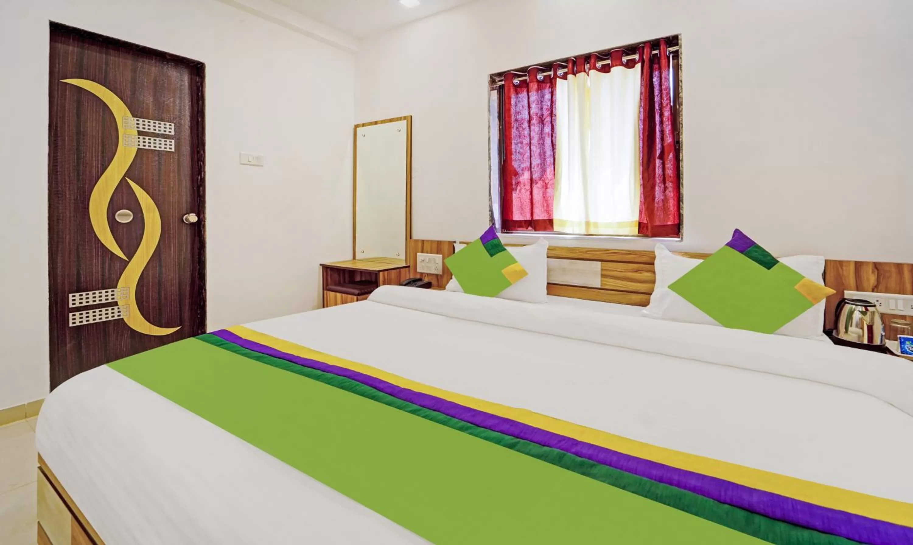 Bed in Treebo Trend Infinity View