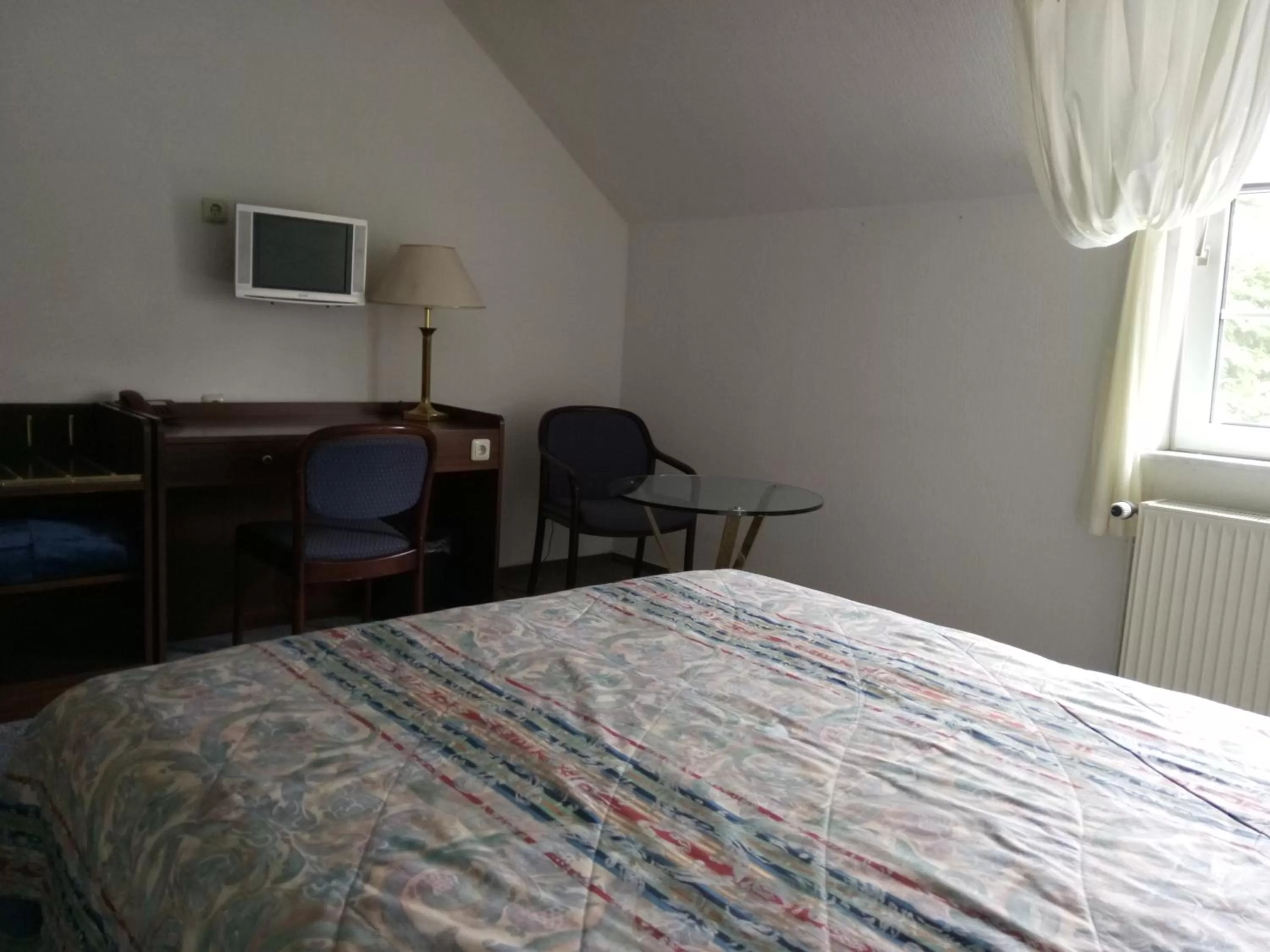 Bed in Hotel Leppiner Hof - B&B FRÜHSTÜCKSPENSION