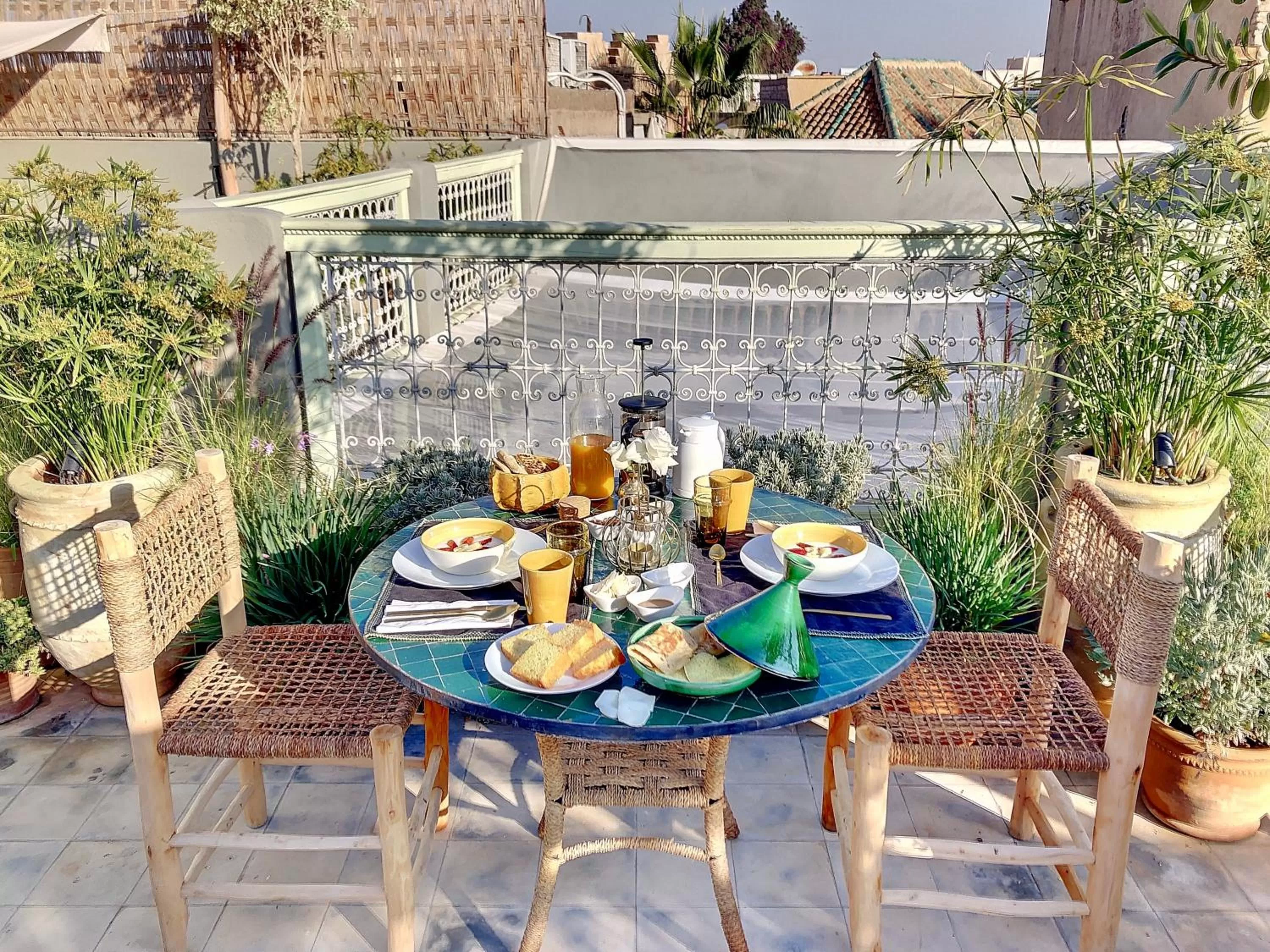 Breakfast in Riad Dar Chacha
