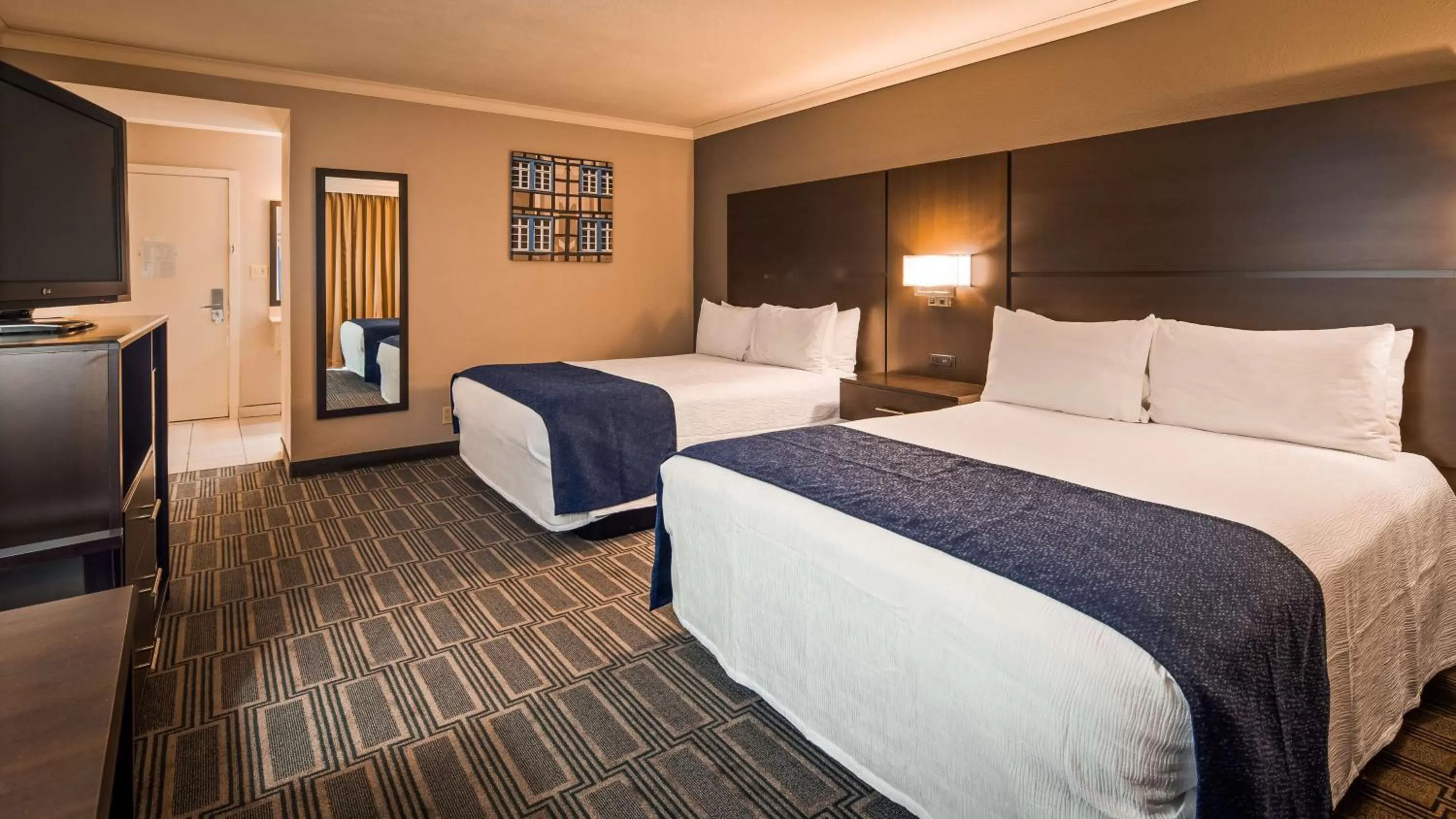 Photo of the whole room in Best Western Andersen's Inn