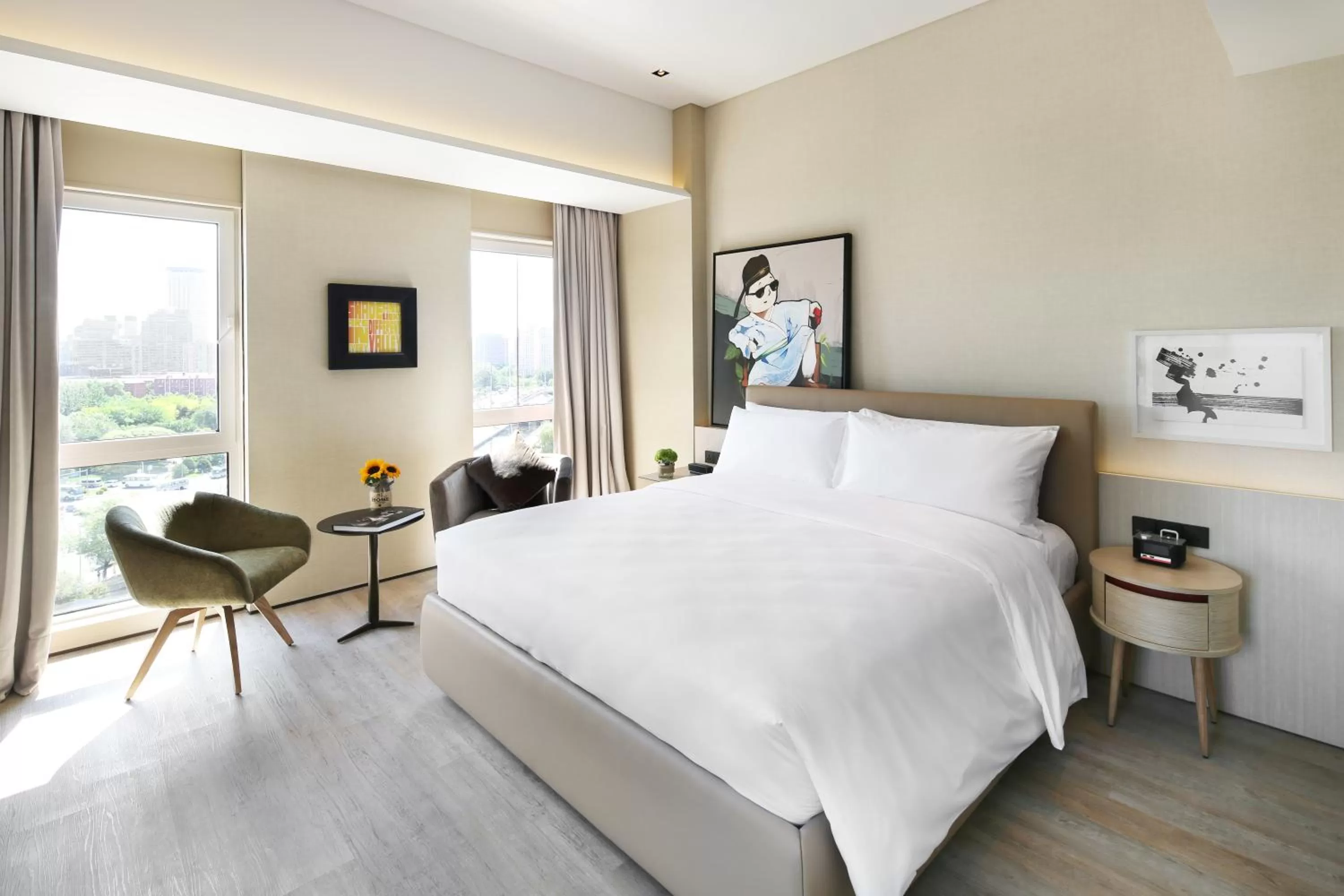 Photo of the whole room, Bed in Artyzen Habitat Dongzhimen Beijing