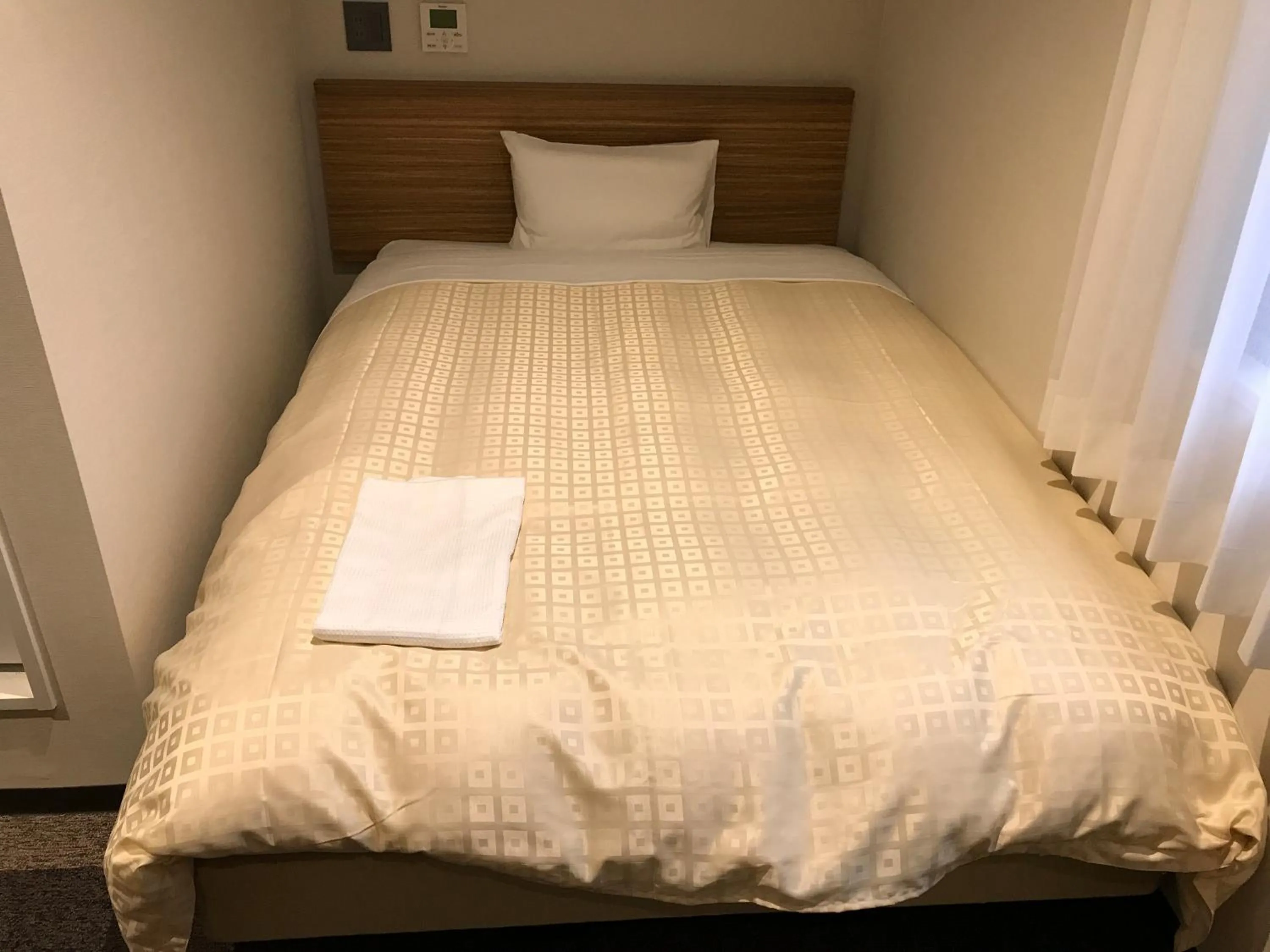 Bedroom, Bed in Hotel Crown Hills Iwaki