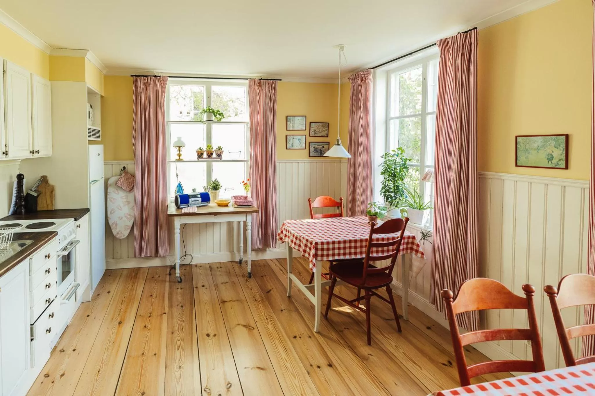 Property building, Dining Area in Bäcks Bed & Breakfast