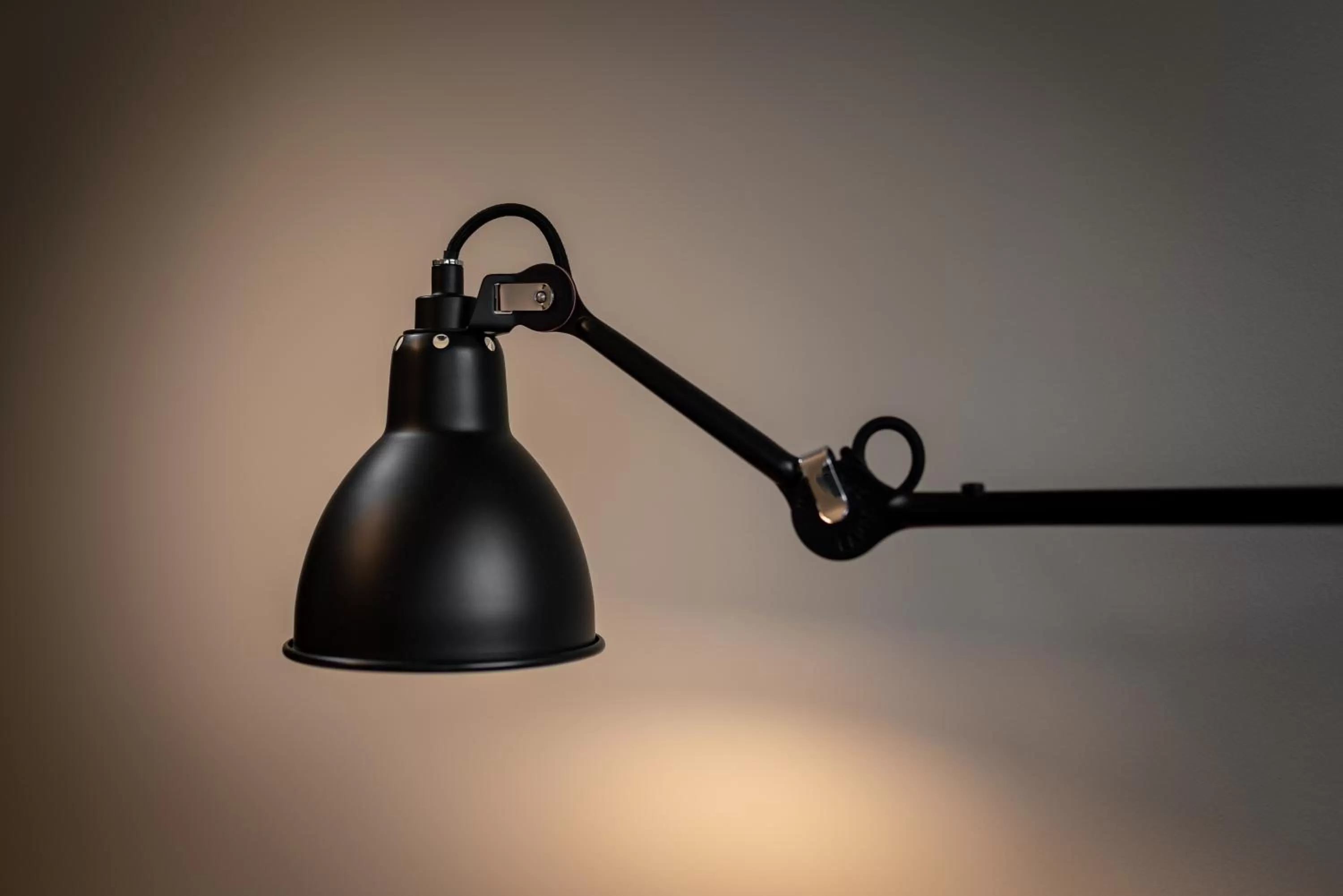 Decorative detail in THE ADAMS - Self Check In Hotel