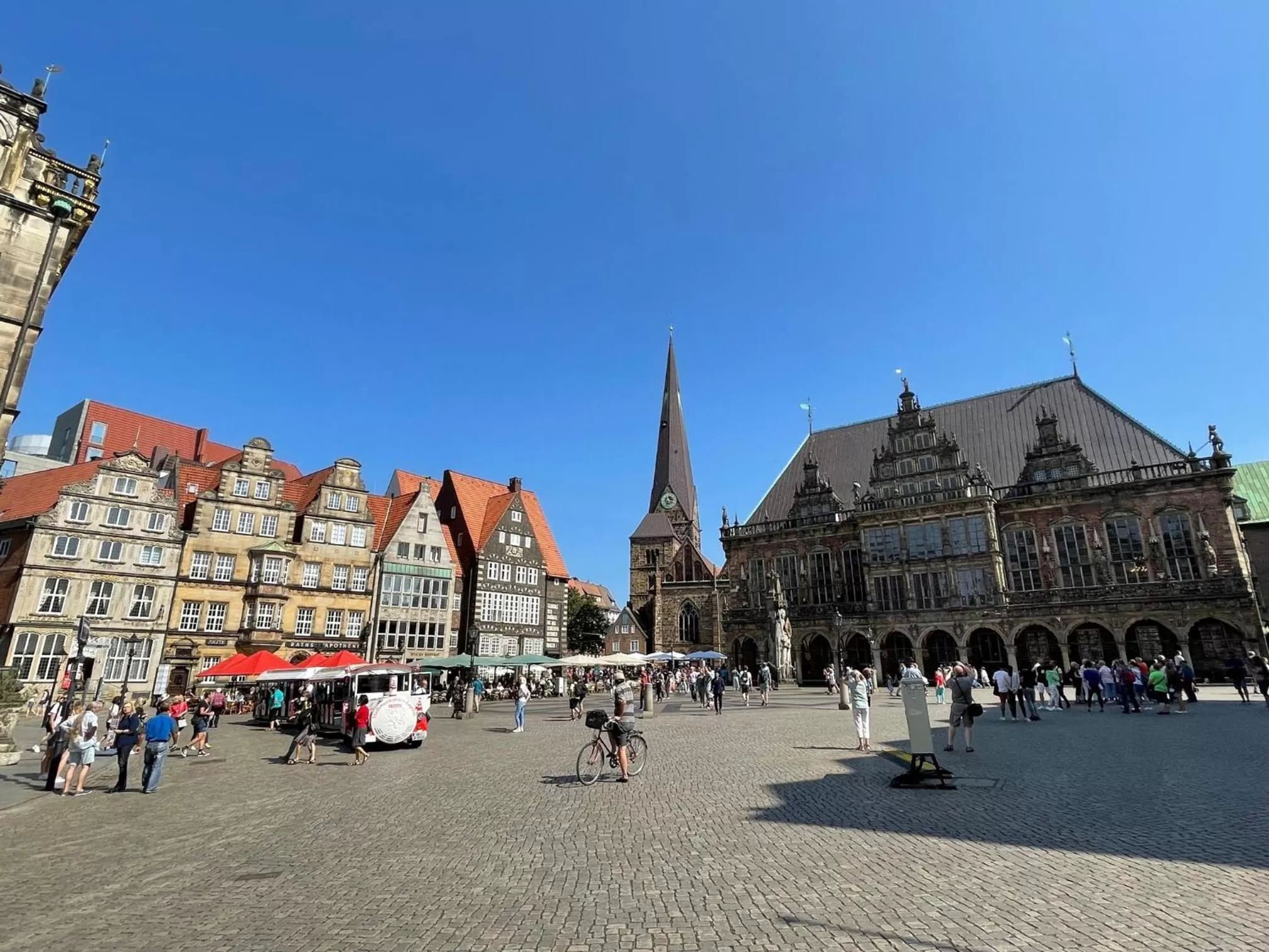 Nearby landmark in Radisson Blu Hotel Bremen