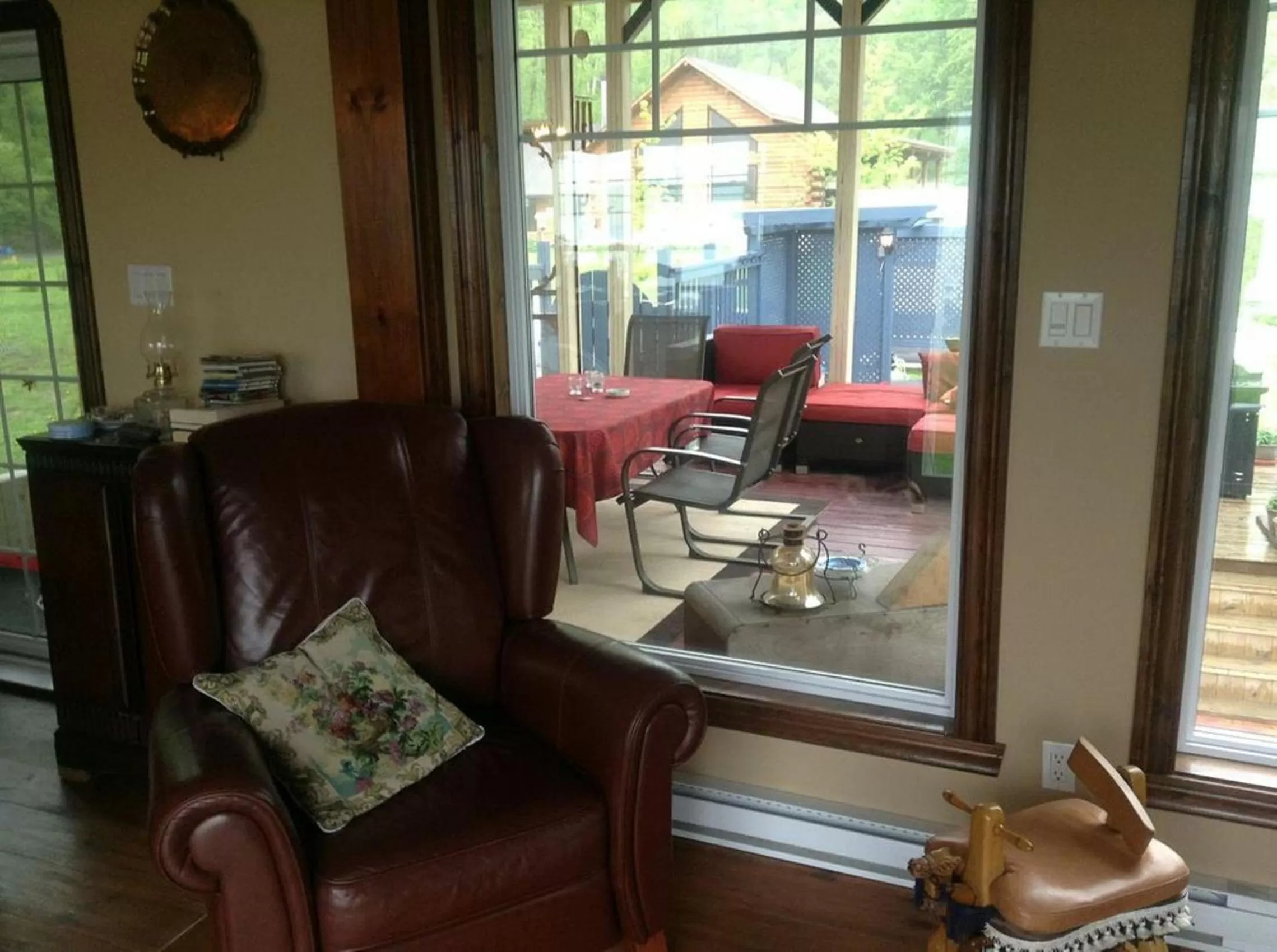 Decorative detail in Domaine de la Baie, Les Suites