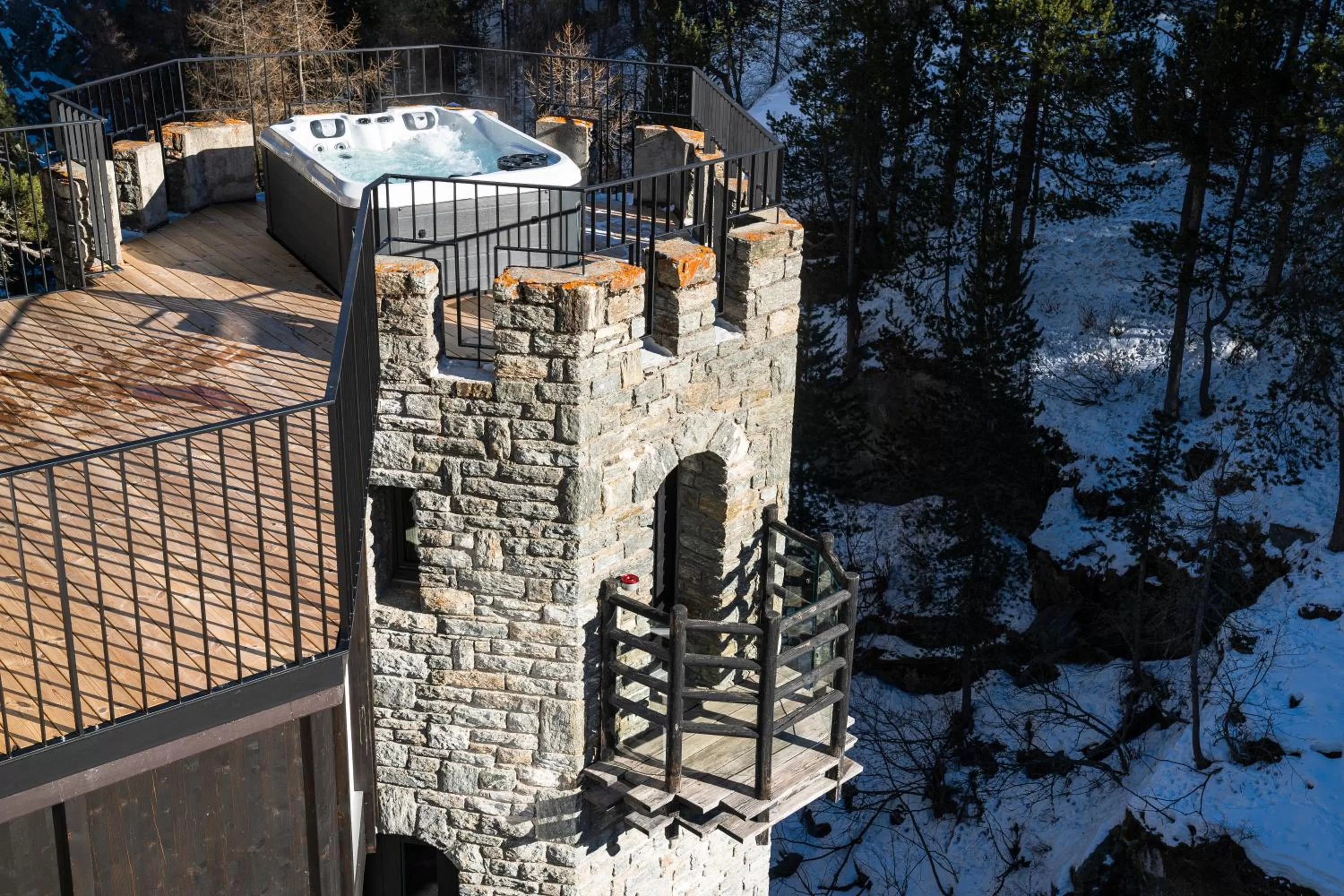 Property building in Boutique Hotel La Gorge