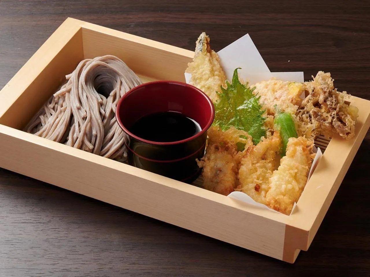 Restaurant/places to eat in APA Hotel Higashi Umeda Minami Morimachi Ekimae